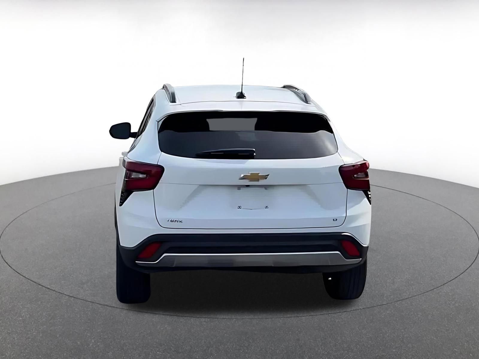 Thumbnail: 2025 Chevrolet Trax - 12