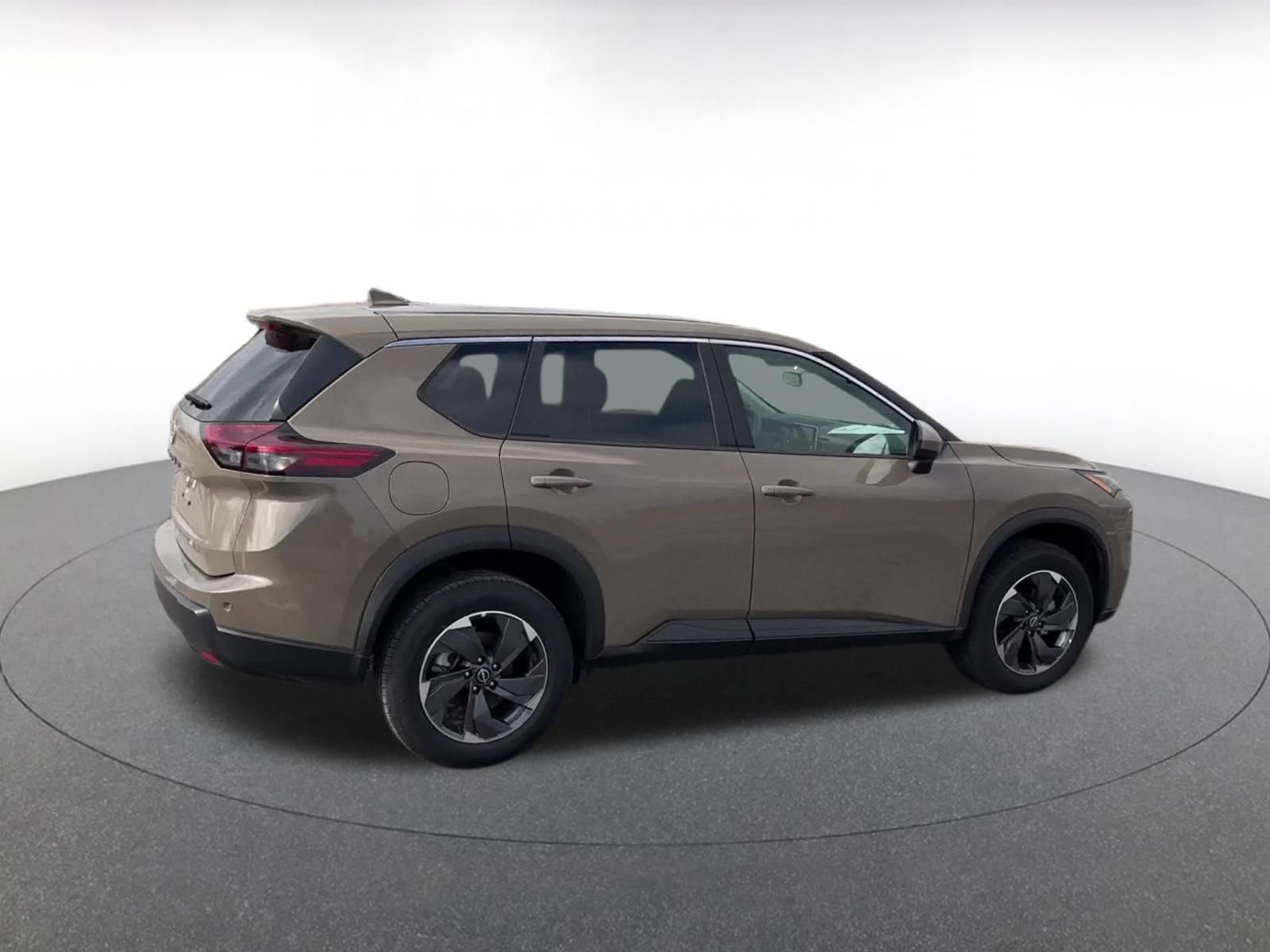 Thumbnail: 2025 Nissan Rogue - 14