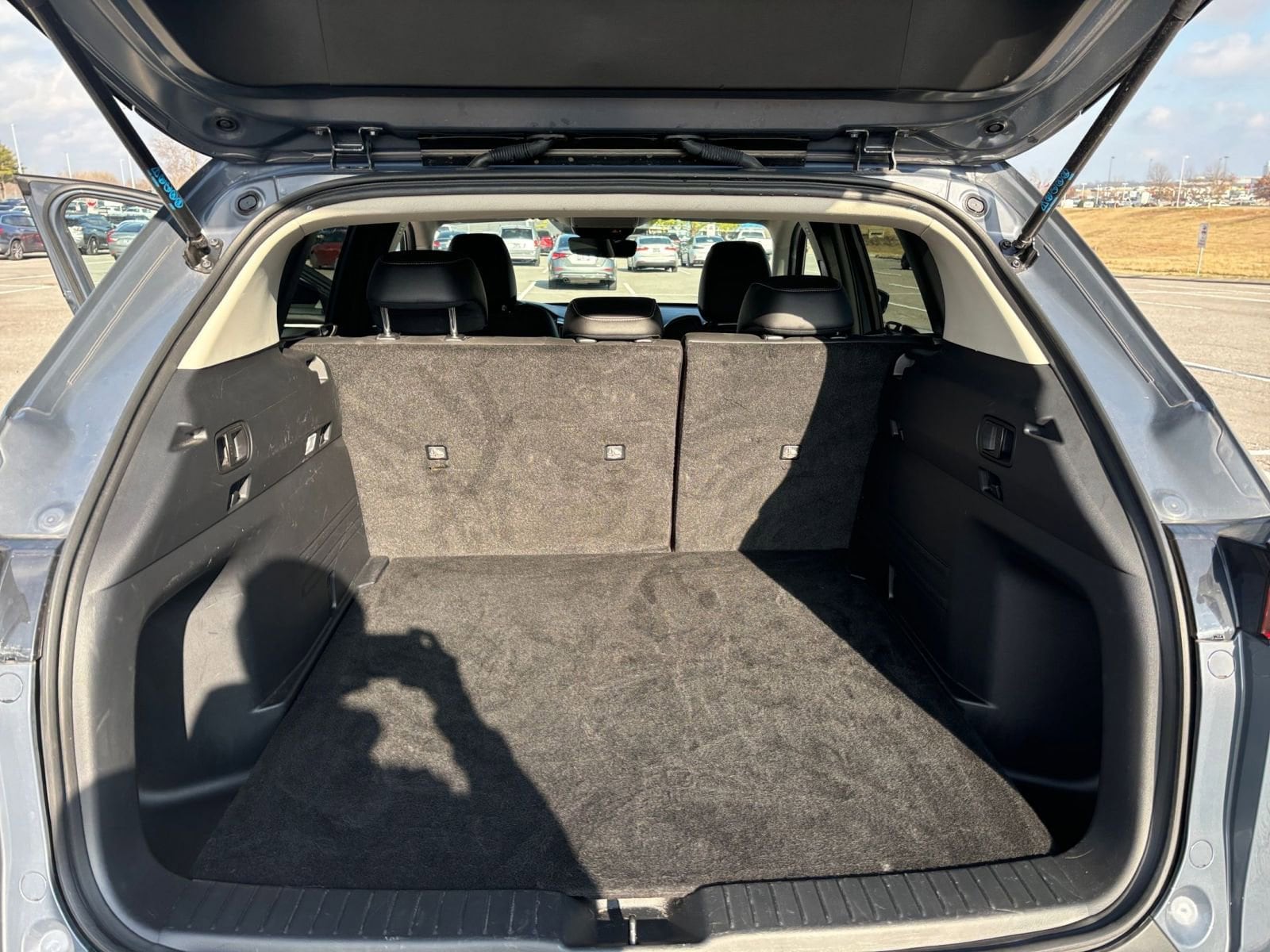 Thumbnail: 2025 Mazda CX-50 - 30