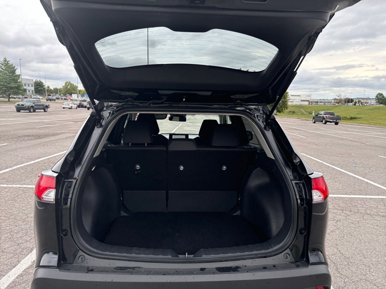 Thumbnail: 2025 Toyota Corolla Cross - 30