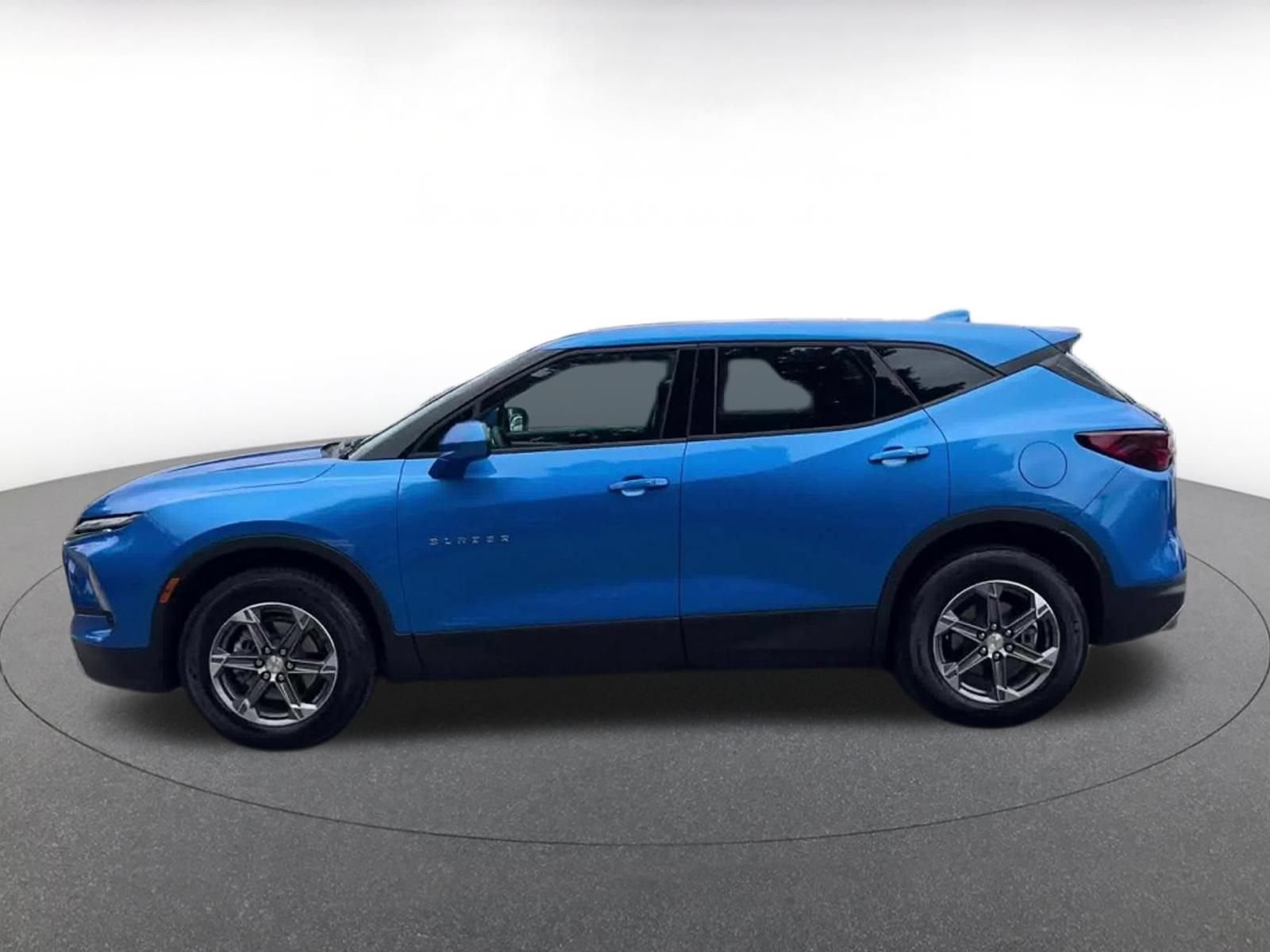 Thumbnail: 2025 Chevrolet Blazer - 9