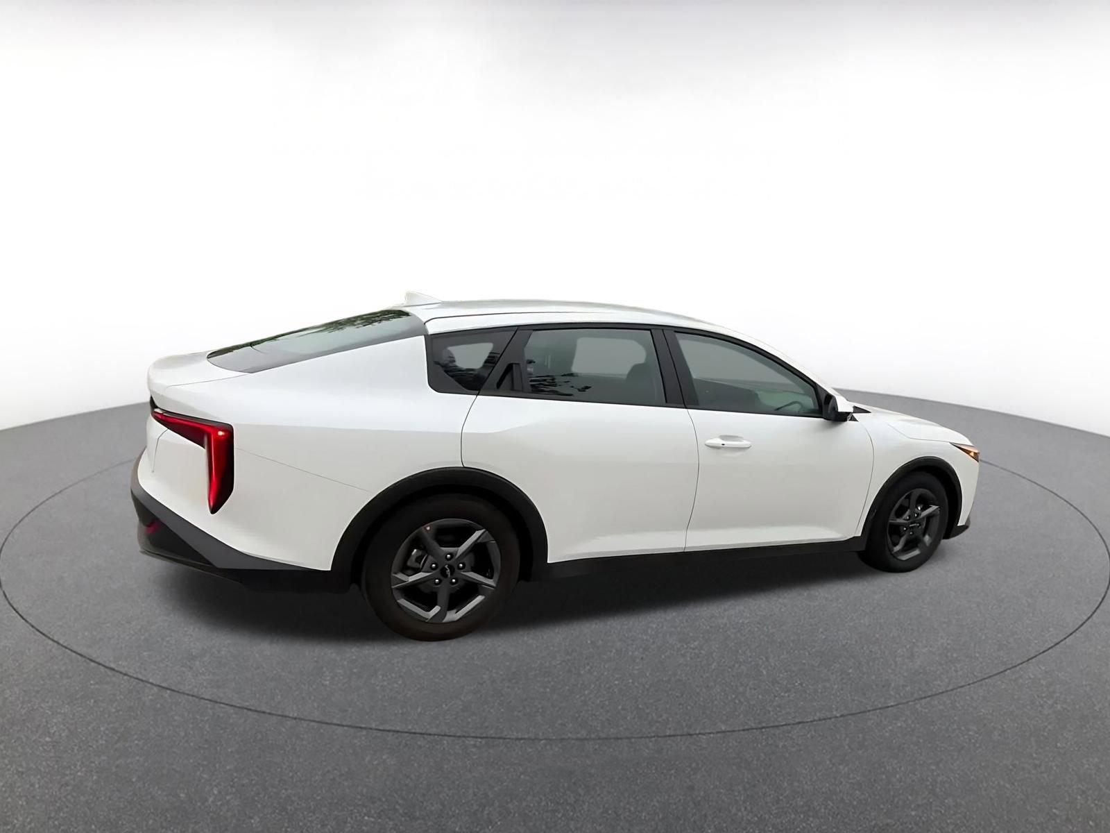 Thumbnail: 2025 Kia K4 - 15