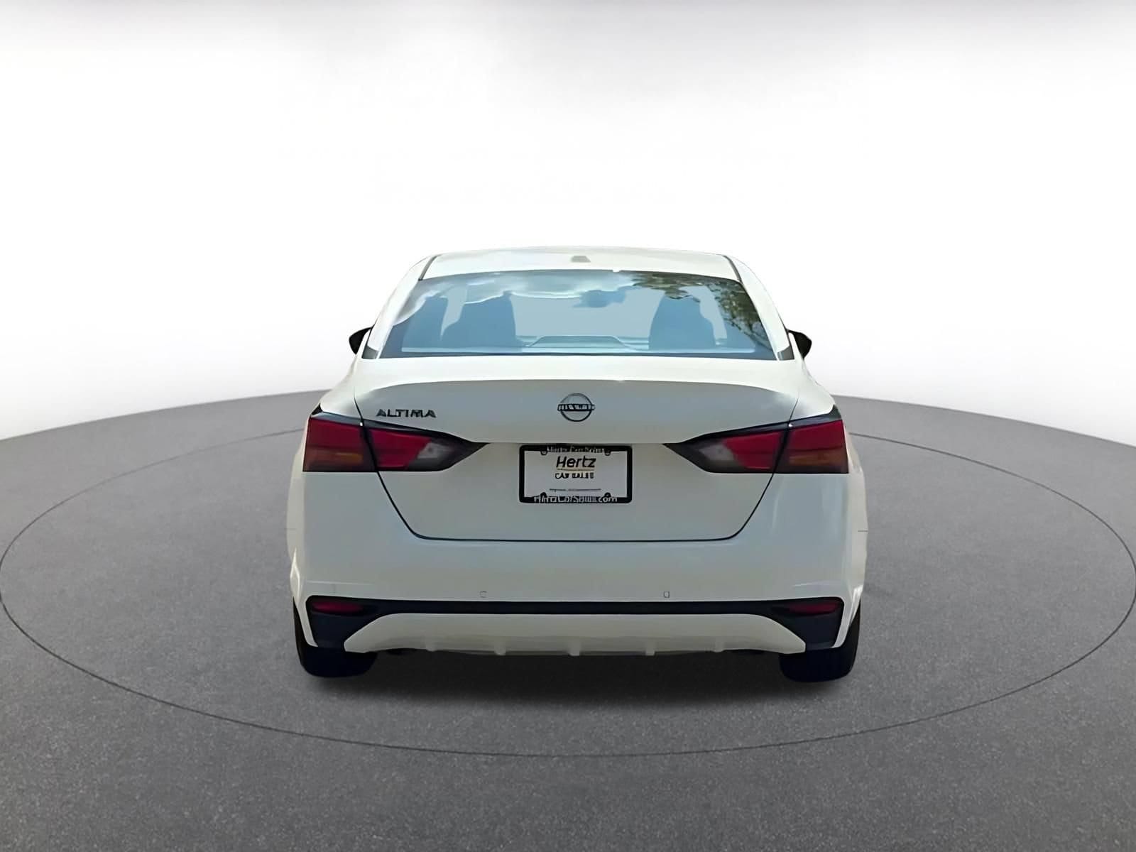 Thumbnail: 2025 Nissan Altima - 12