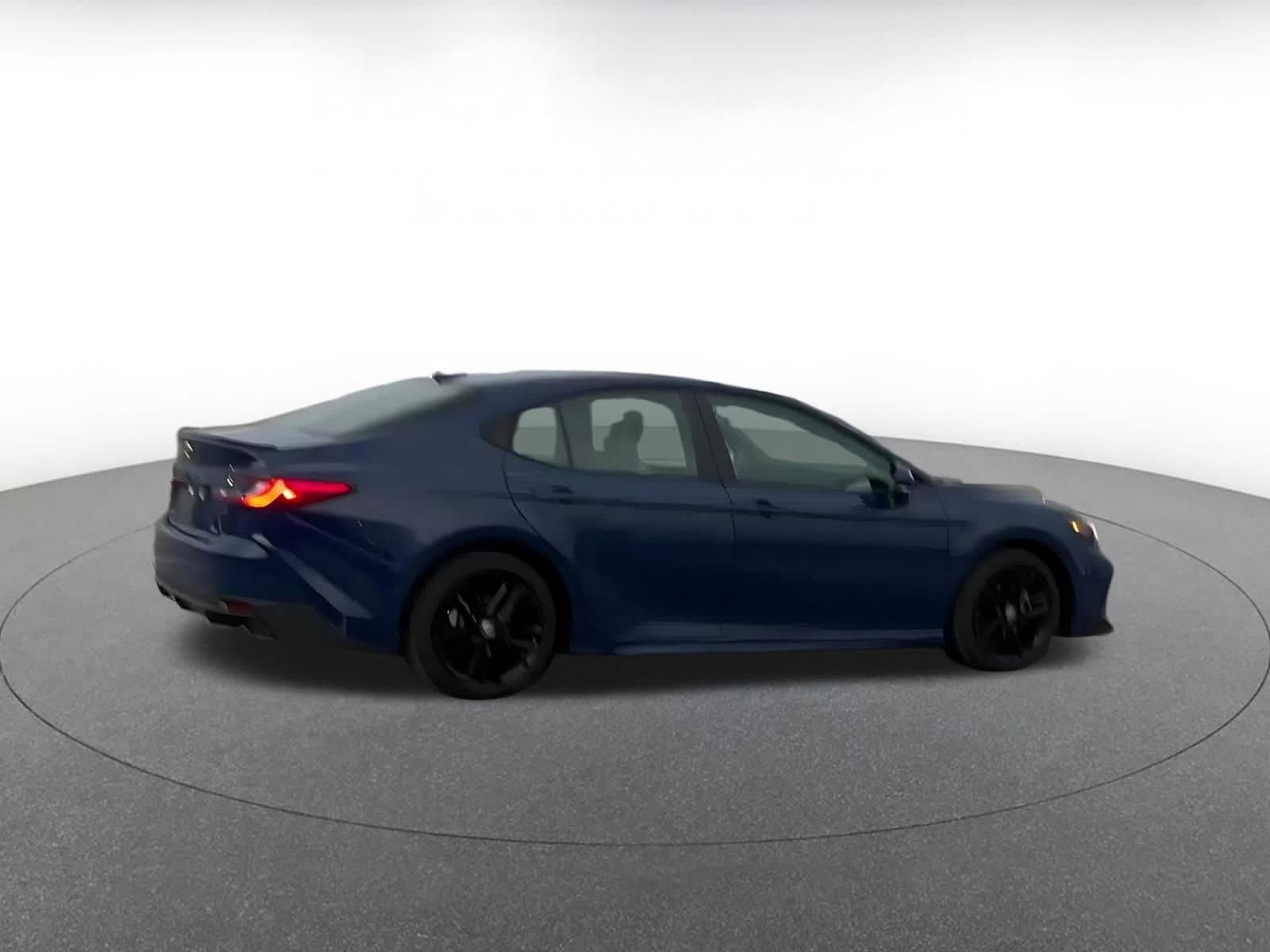 Thumbnail: 2025 Toyota Camry - 14