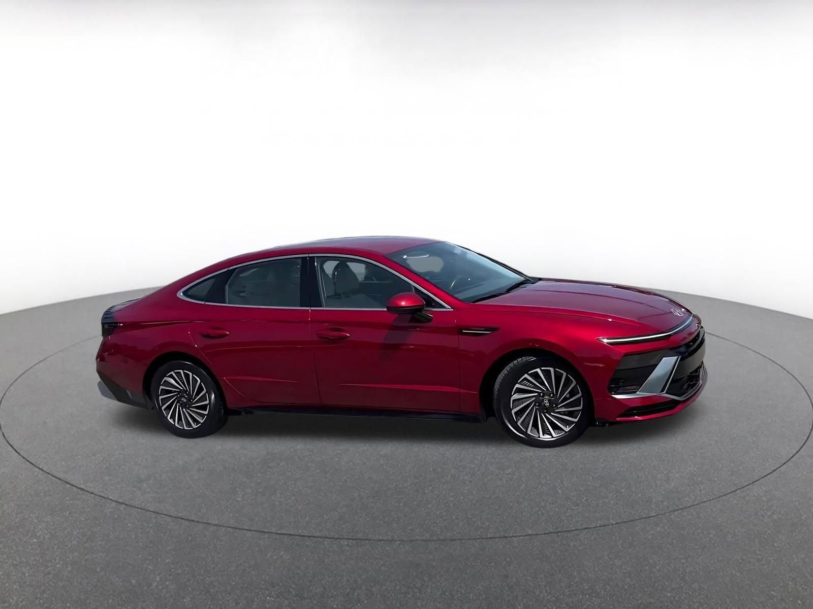 Thumbnail: 2025 Hyundai Sonata - 2