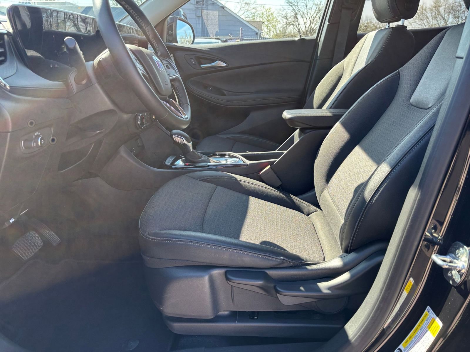 Thumbnail: 2025 Buick Encore GX - 25