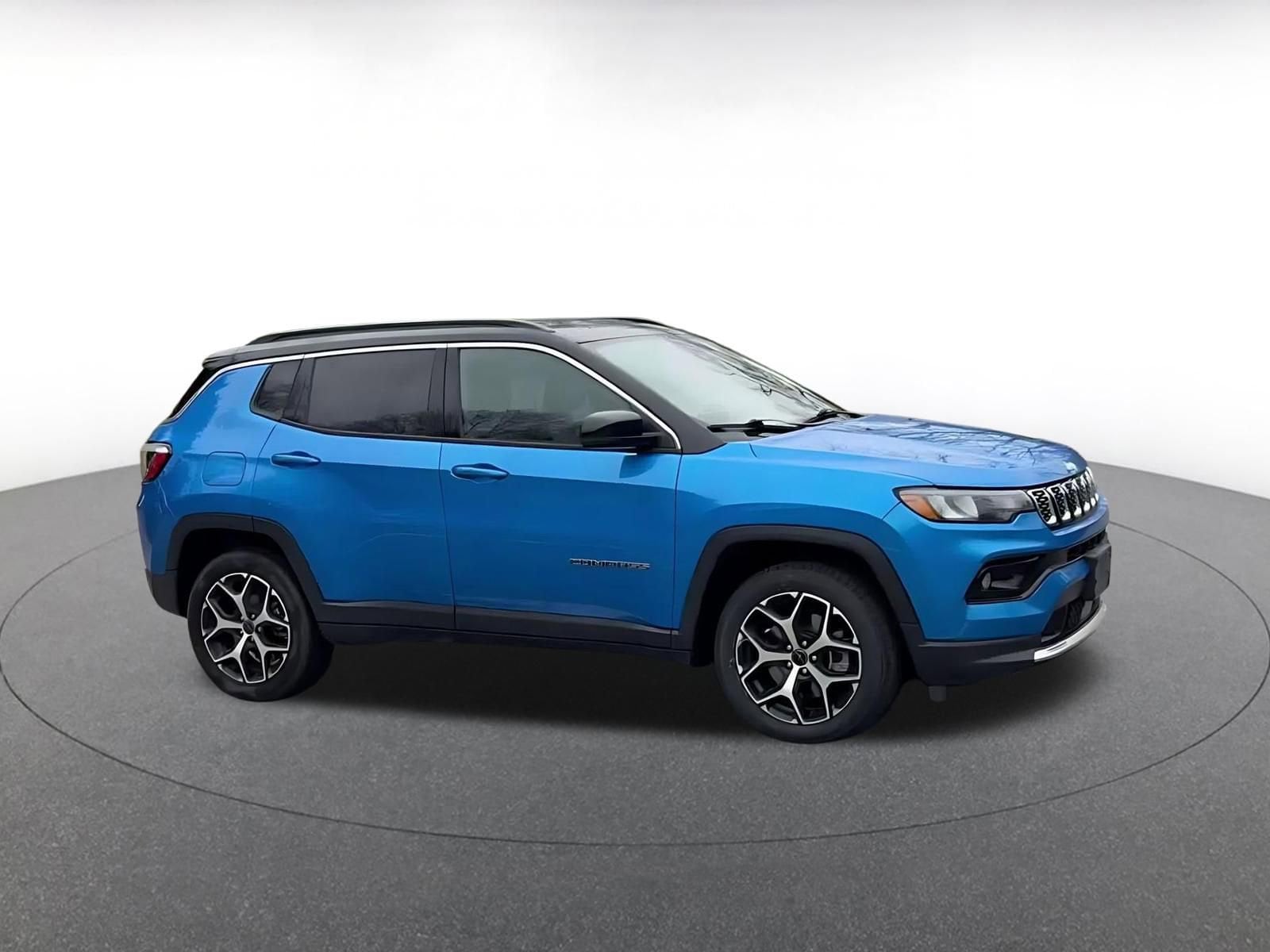Thumbnail: 2025 Jeep Compass - 2