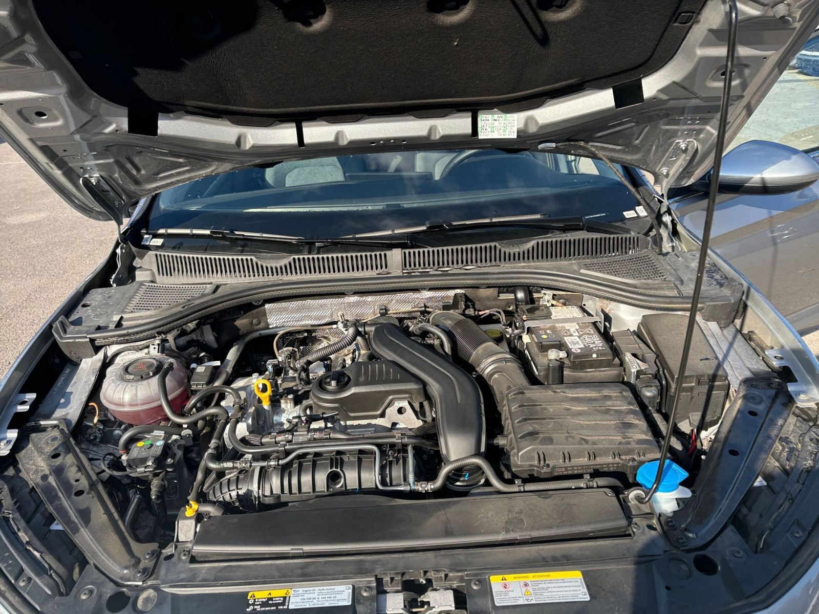 Thumbnail: 2025 Volkswagen Jetta - 31