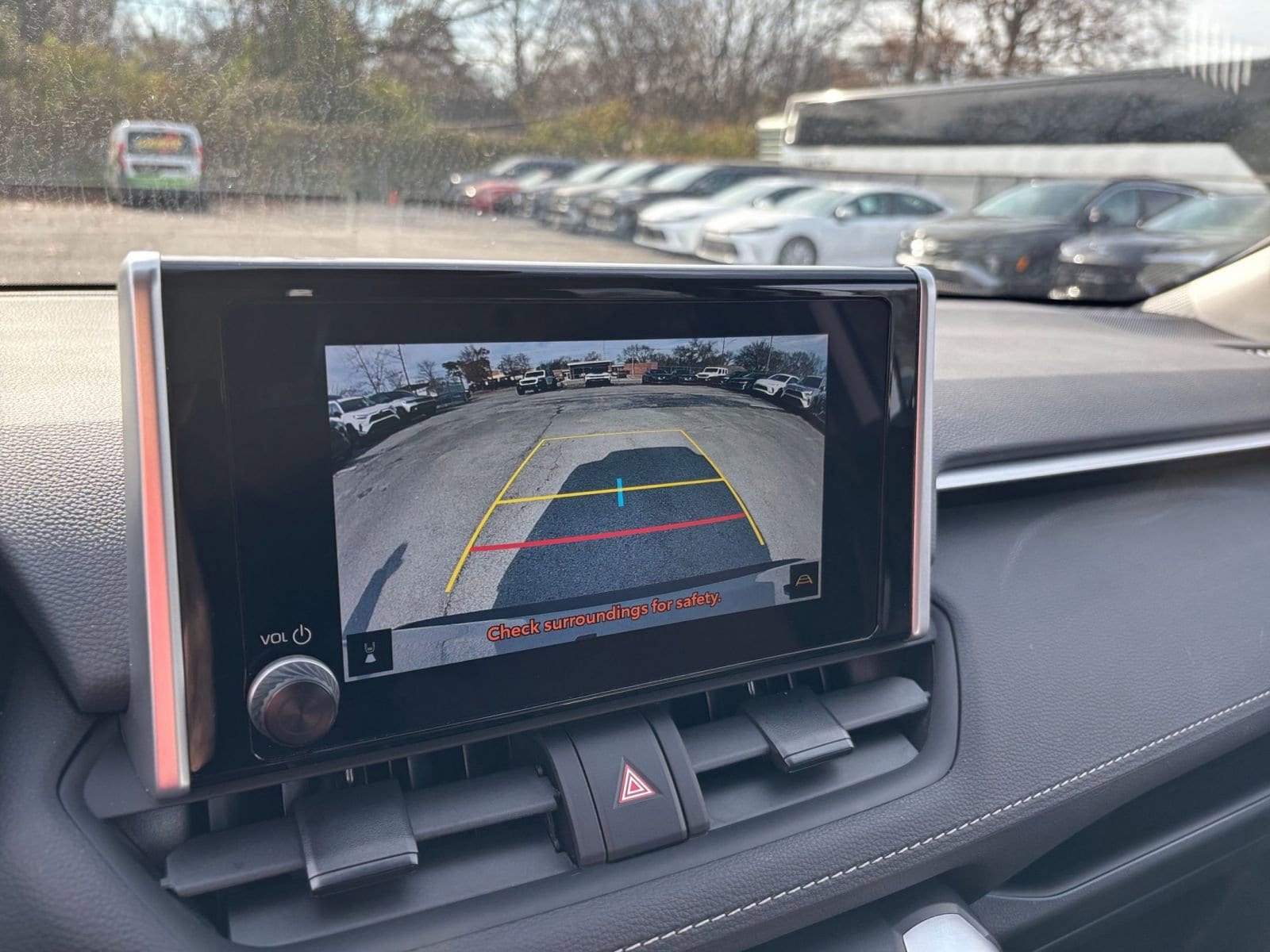 Thumbnail: 2025 Toyota RAV4 - 17