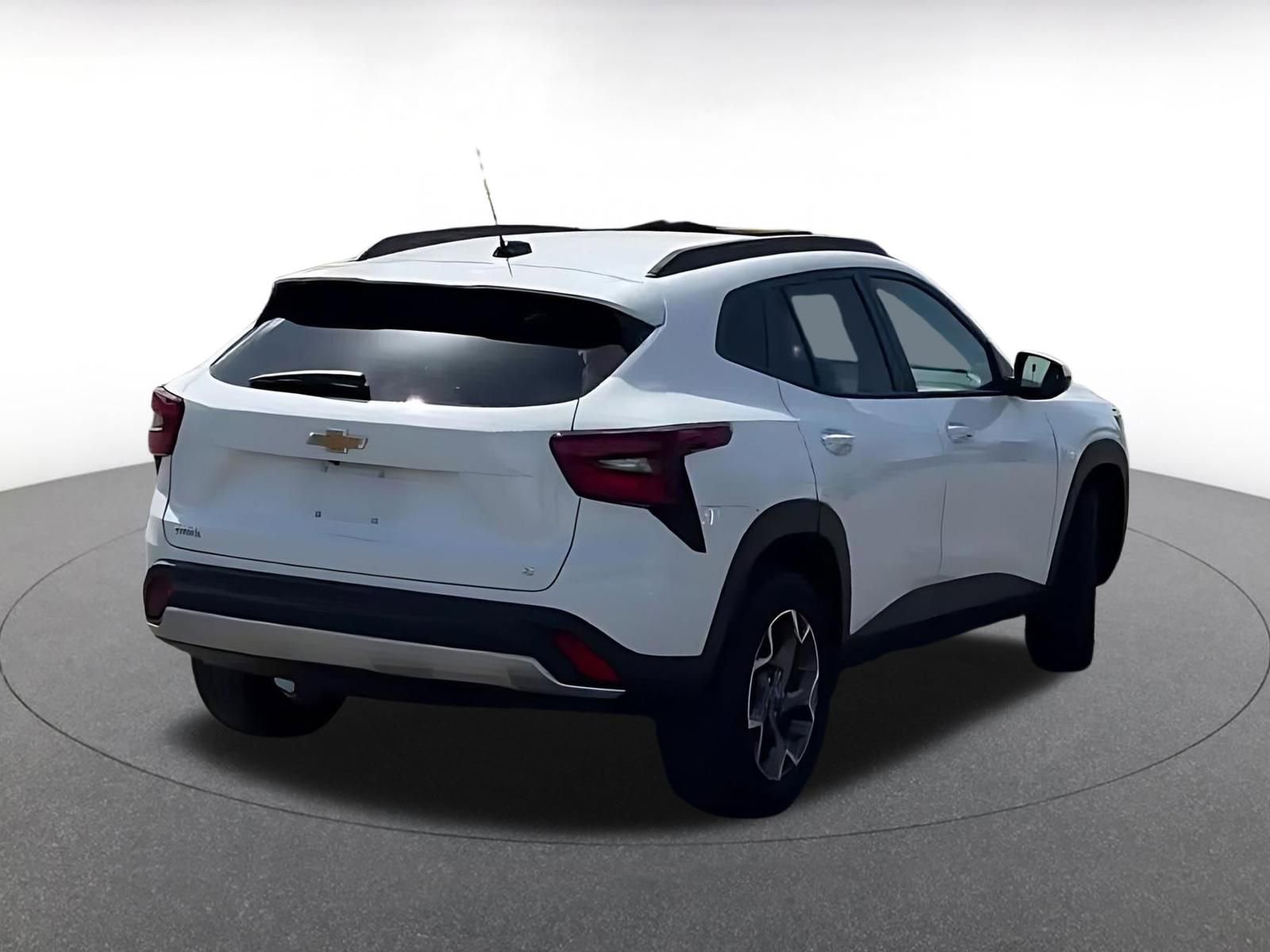 Thumbnail: 2025 Chevrolet Trax - 12