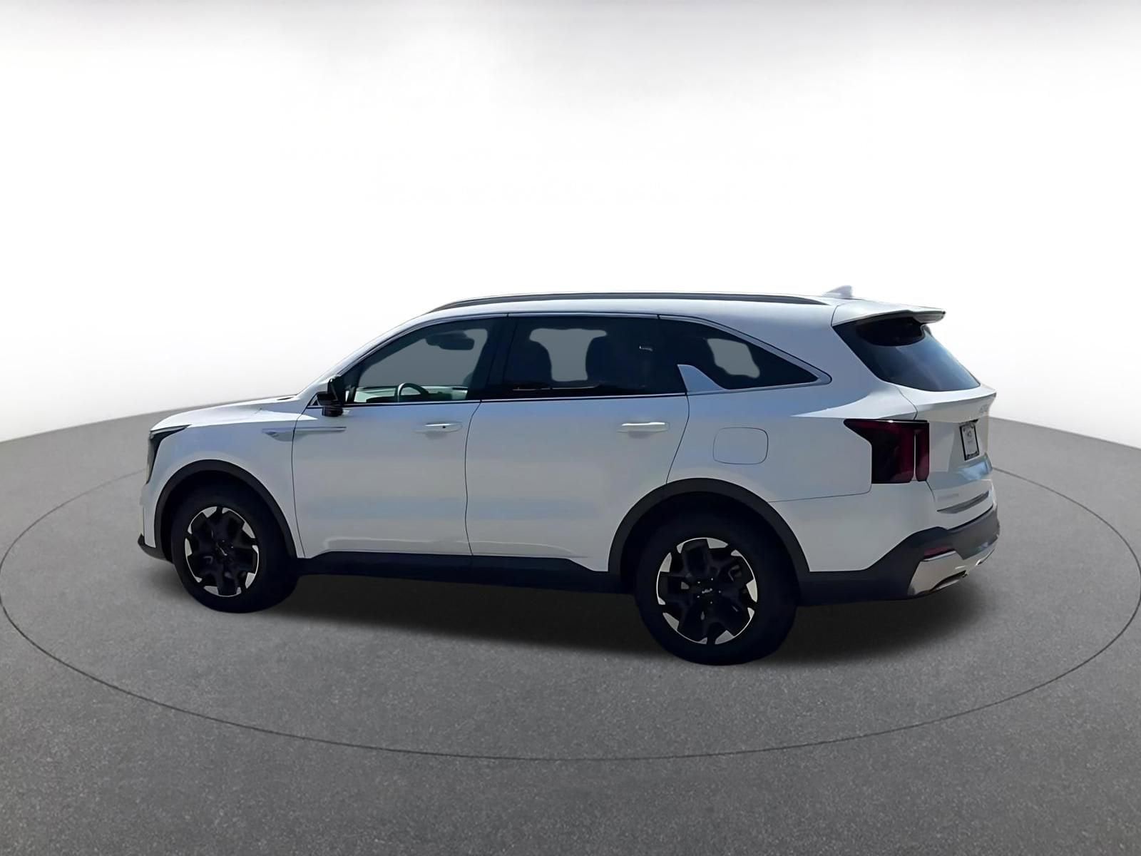 Thumbnail: 2024 Kia Sorento - 10
