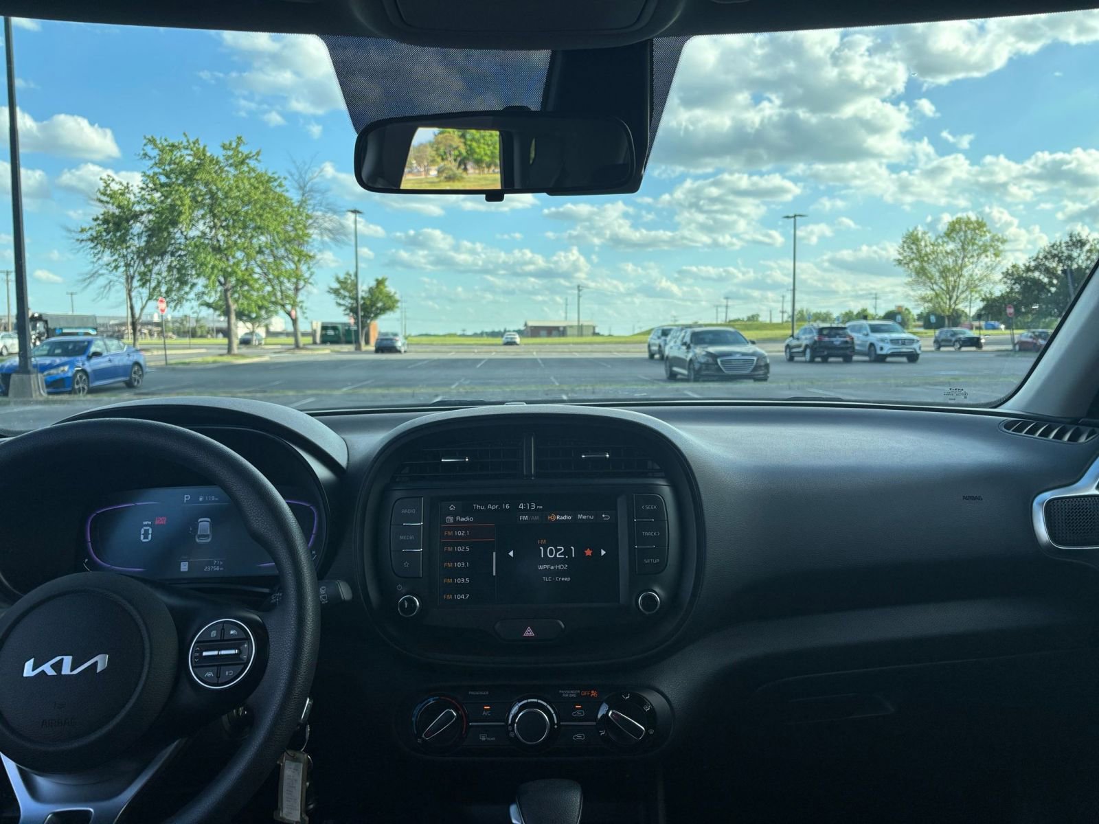 Thumbnail: 2025 Kia Soul - 31