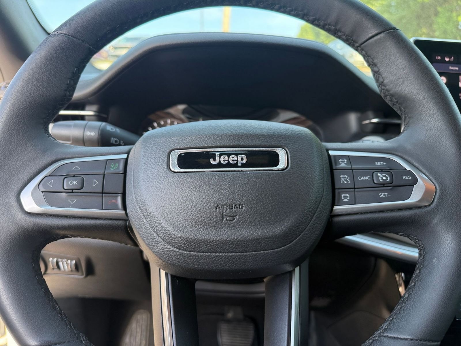Thumbnail: 2025 Jeep Compass - 28