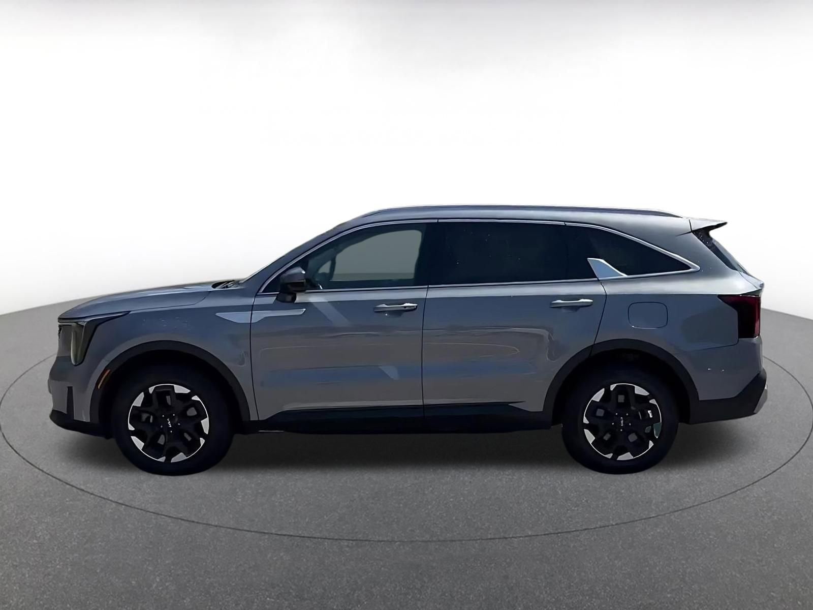 Thumbnail: 2024 Kia Sorento - 9