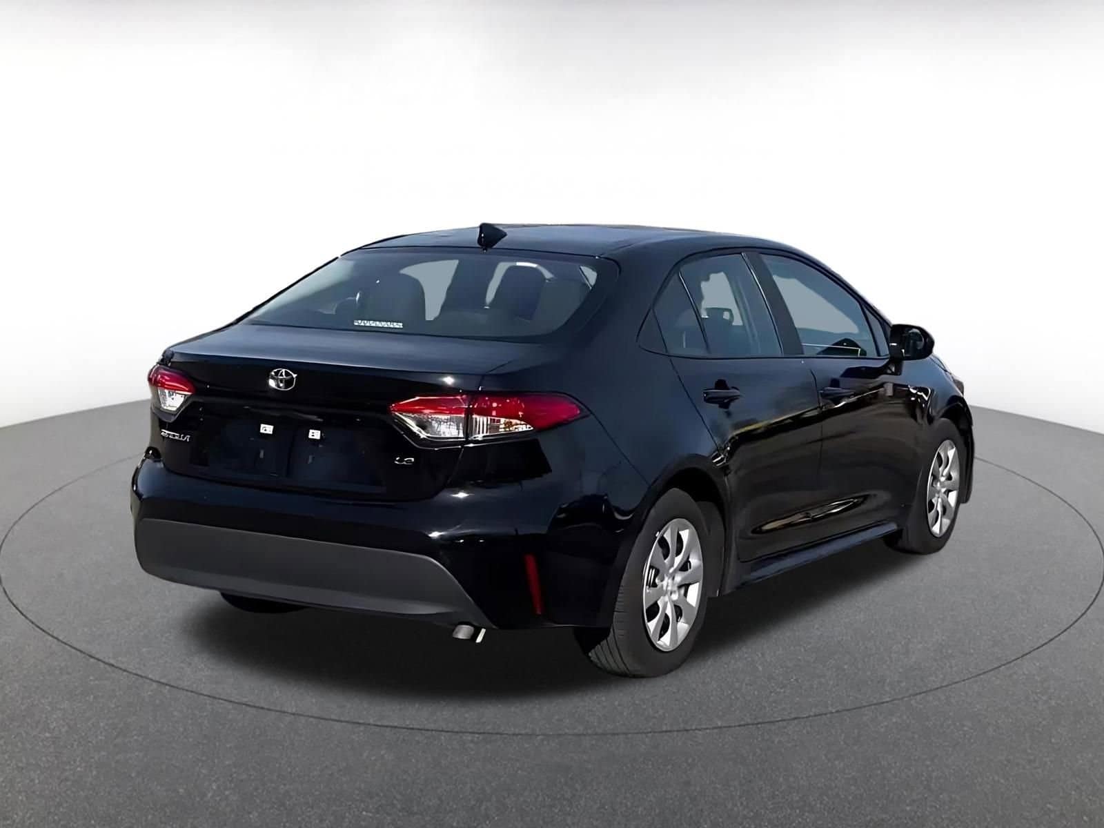 Thumbnail: 2025 Toyota Corolla - 15