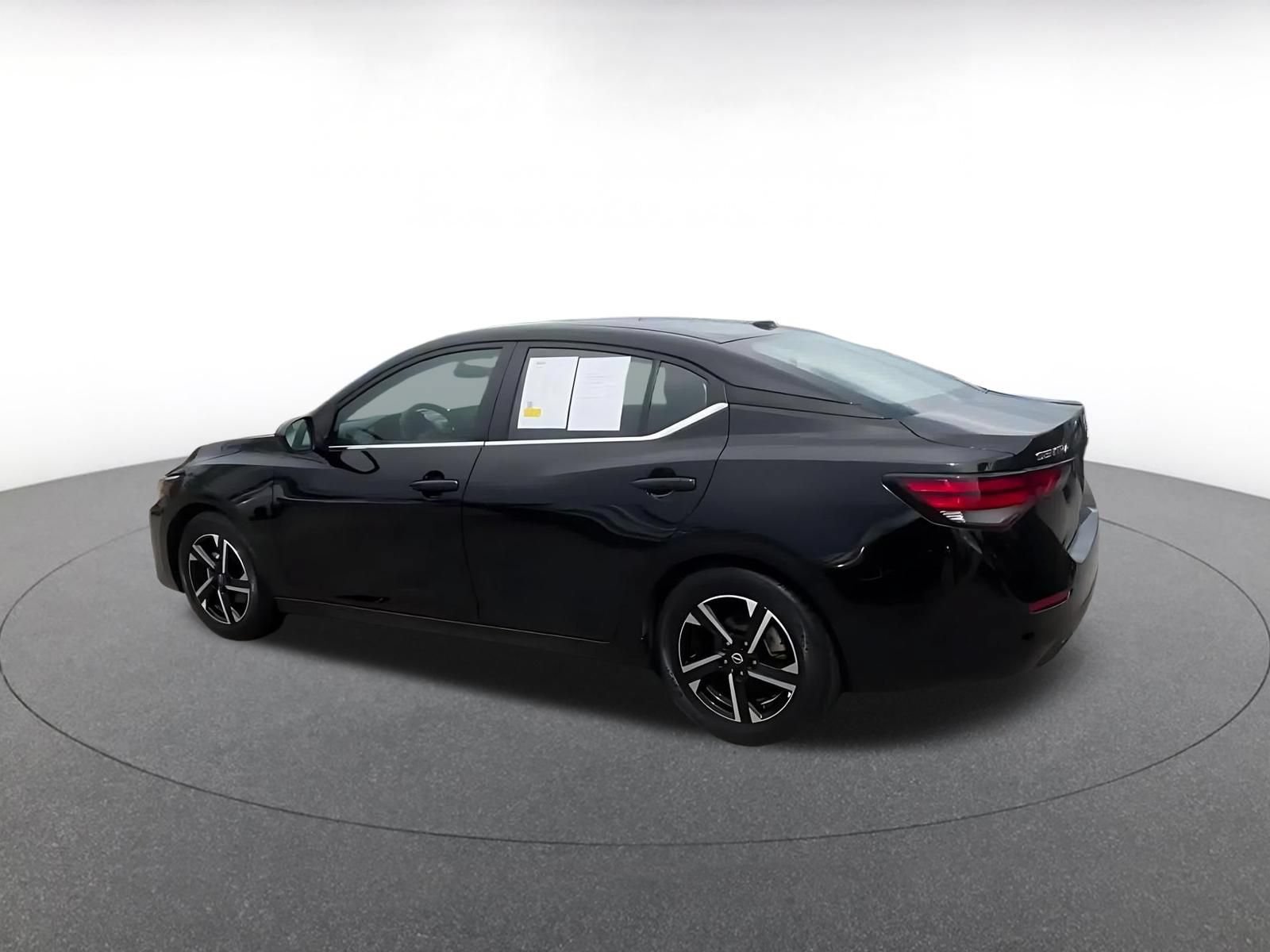 Thumbnail: 2025 Nissan Sentra - 11