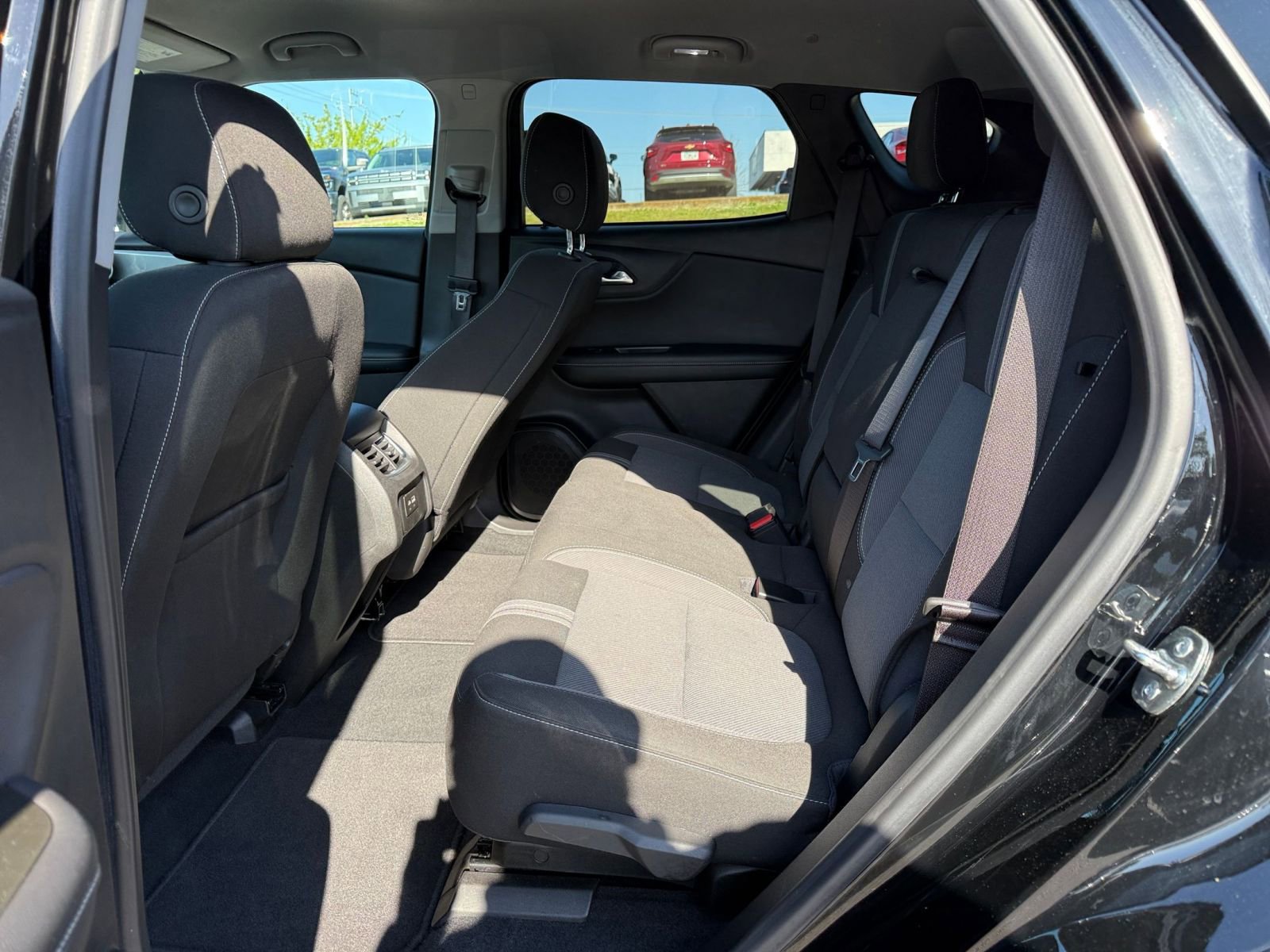 Thumbnail: 2025 Chevrolet Blazer - 27