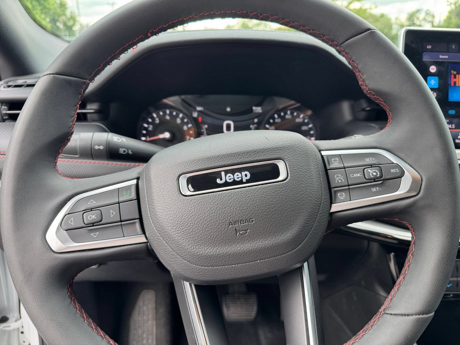 Thumbnail: 2025 Jeep Compass - 23