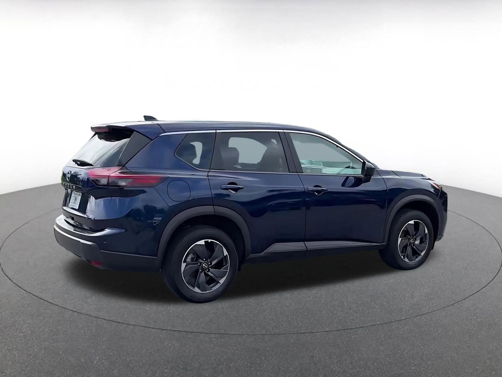 Thumbnail: 2025 Nissan Rogue - 14
