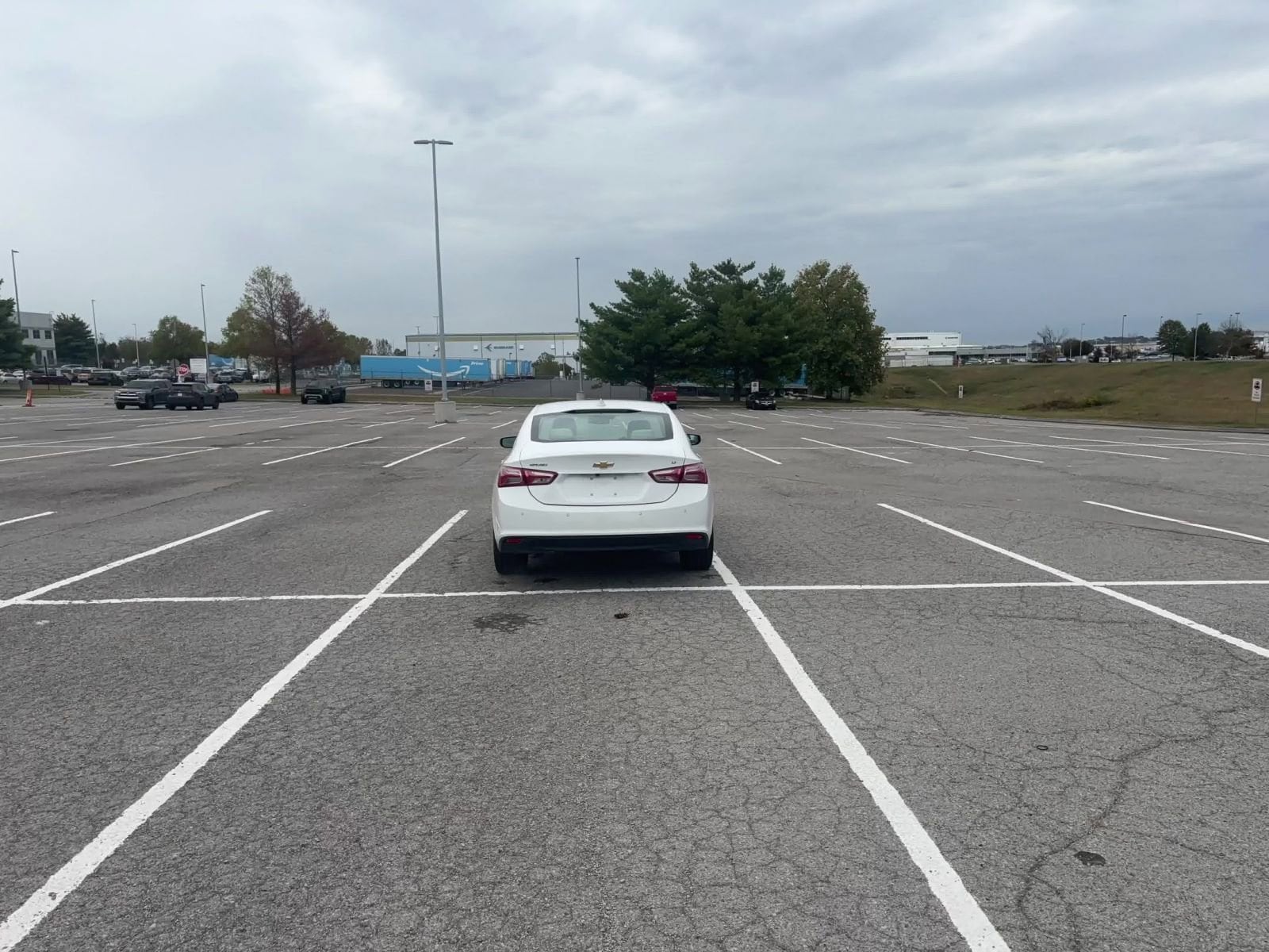 Thumbnail: 2024 Chevrolet Malibu - 16