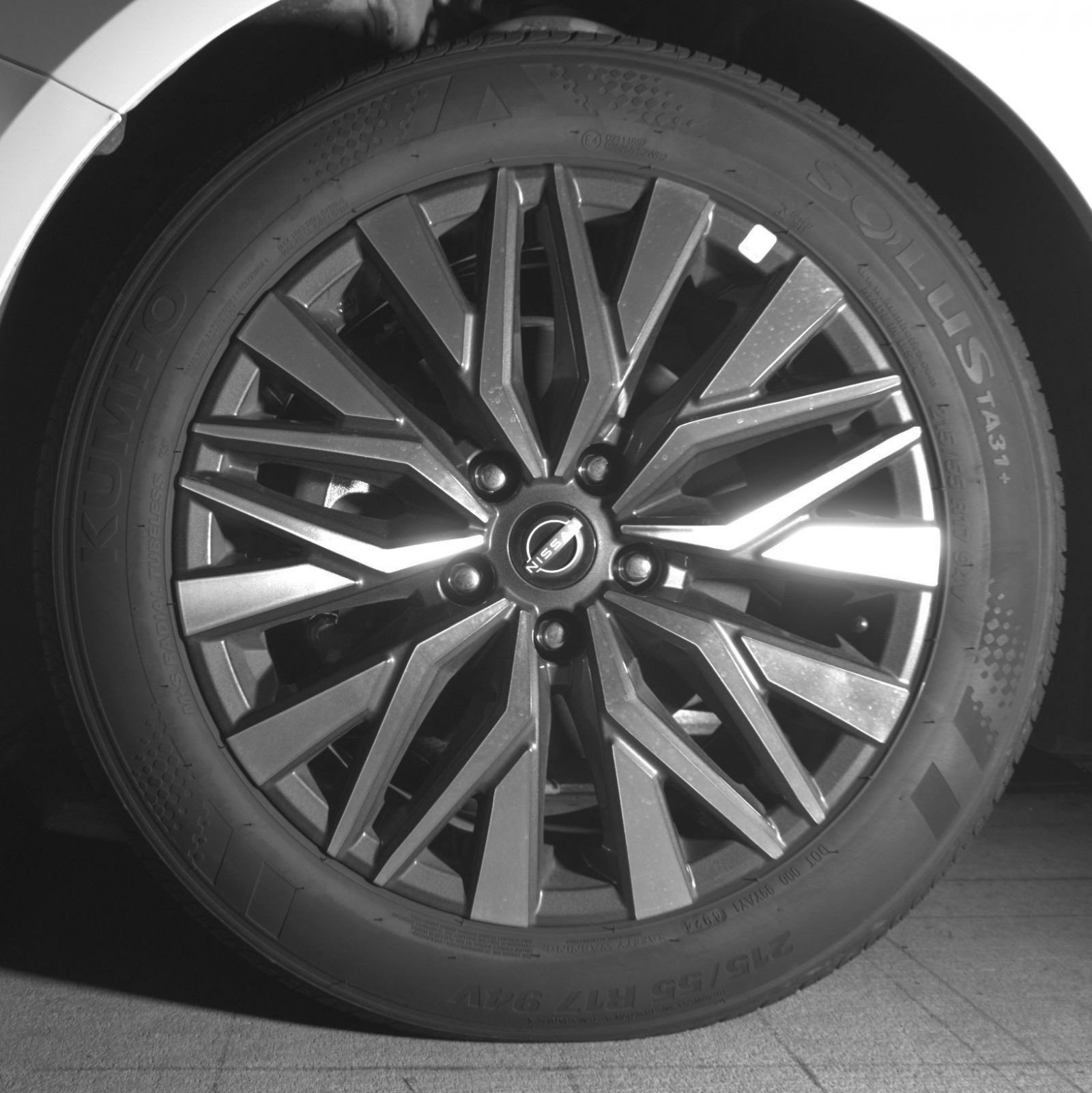 Thumbnail: 2025 Nissan Altima - 15