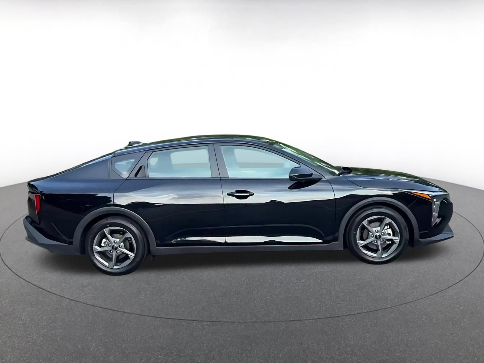 Thumbnail: 2026 Kia K4 - 15