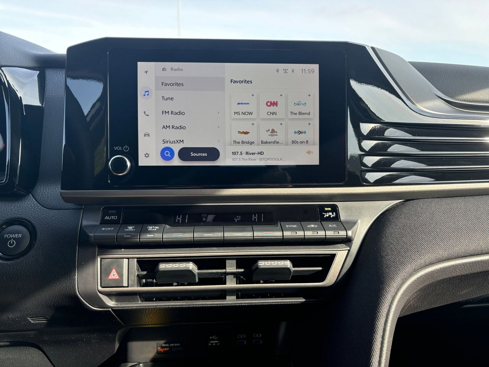 Thumbnail: 2025 Toyota Camry - 18