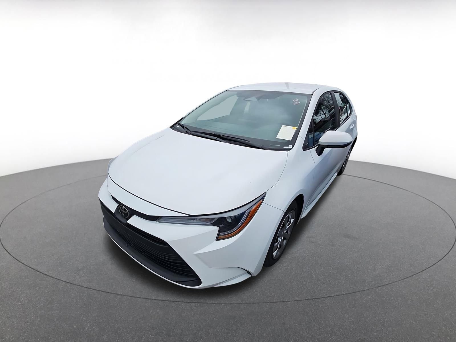 Thumbnail: 2025 Toyota Corolla - 3