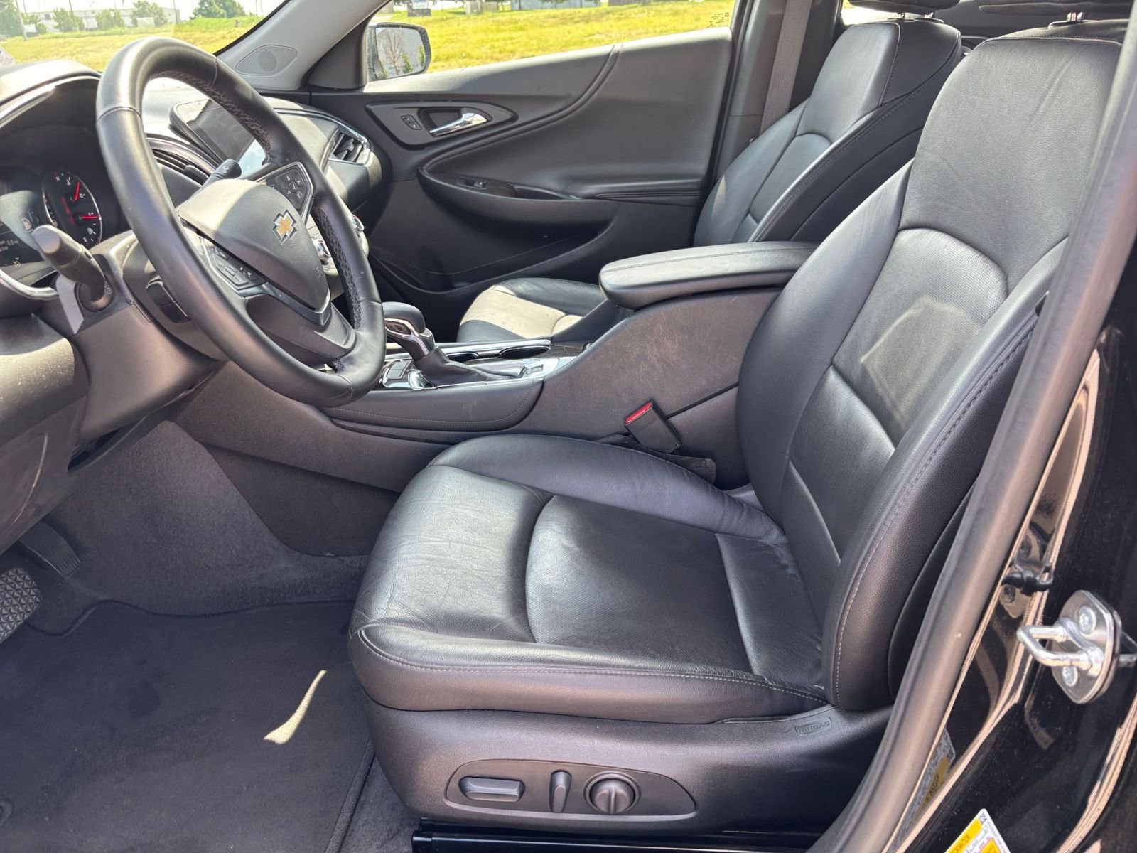 Thumbnail: 2024 Chevrolet Malibu - 27