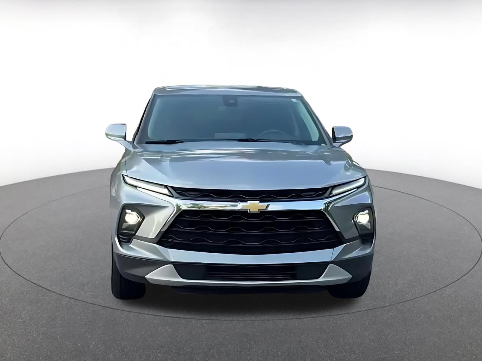 Thumbnail: 2025 Chevrolet Blazer - 4