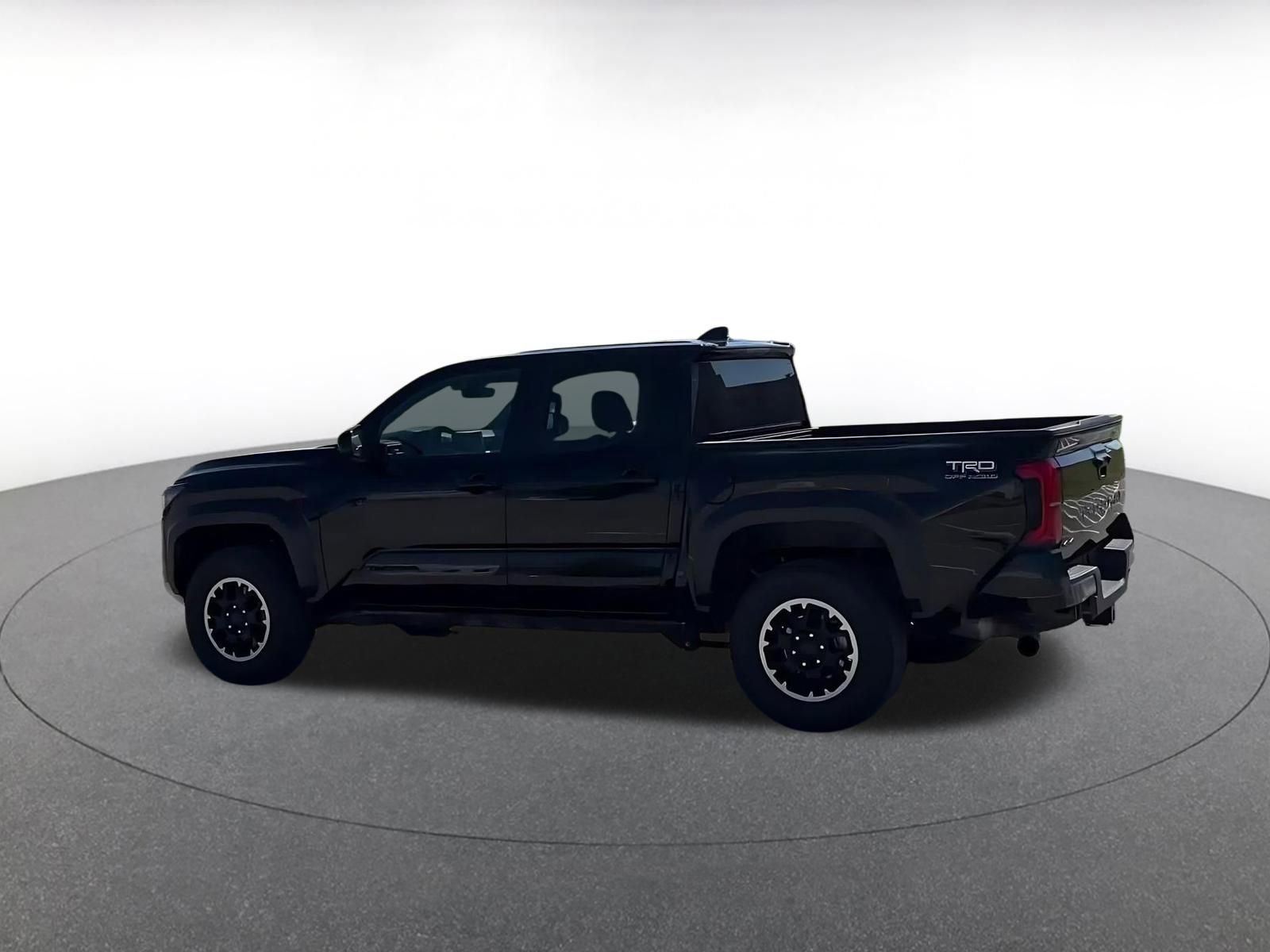 Thumbnail: 2025 Toyota Tacoma - 10