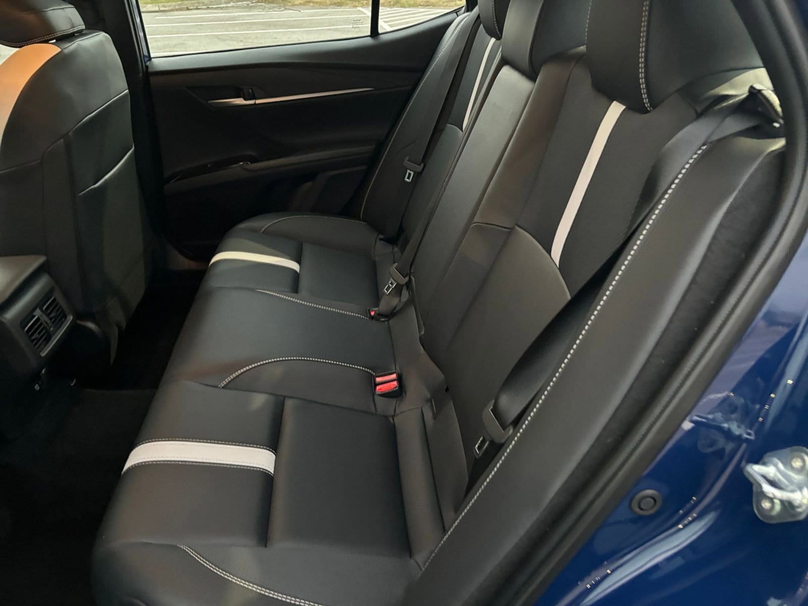 Thumbnail: 2025 Toyota Camry - 25