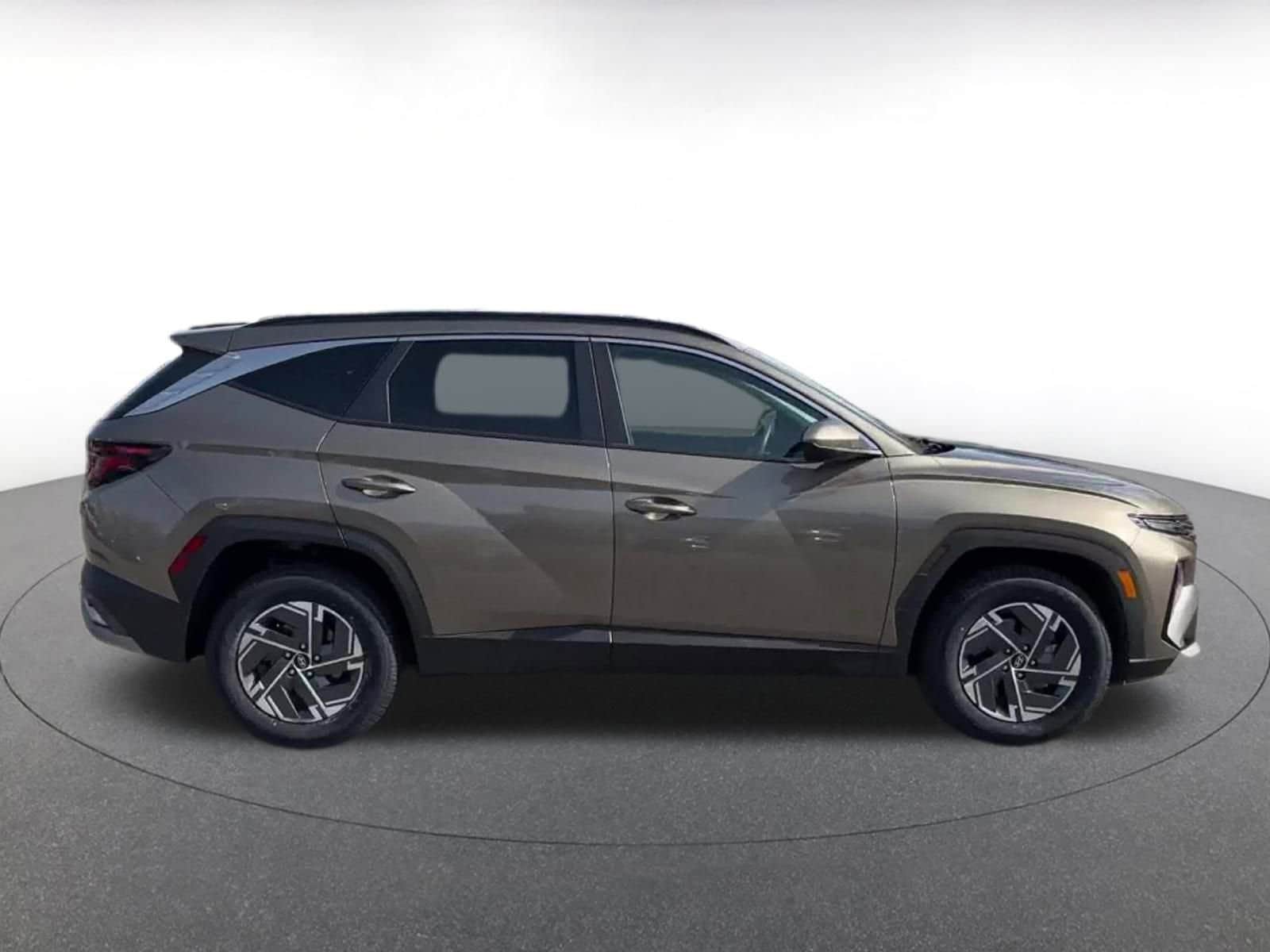 Thumbnail: 2025 Hyundai Tucson - 16