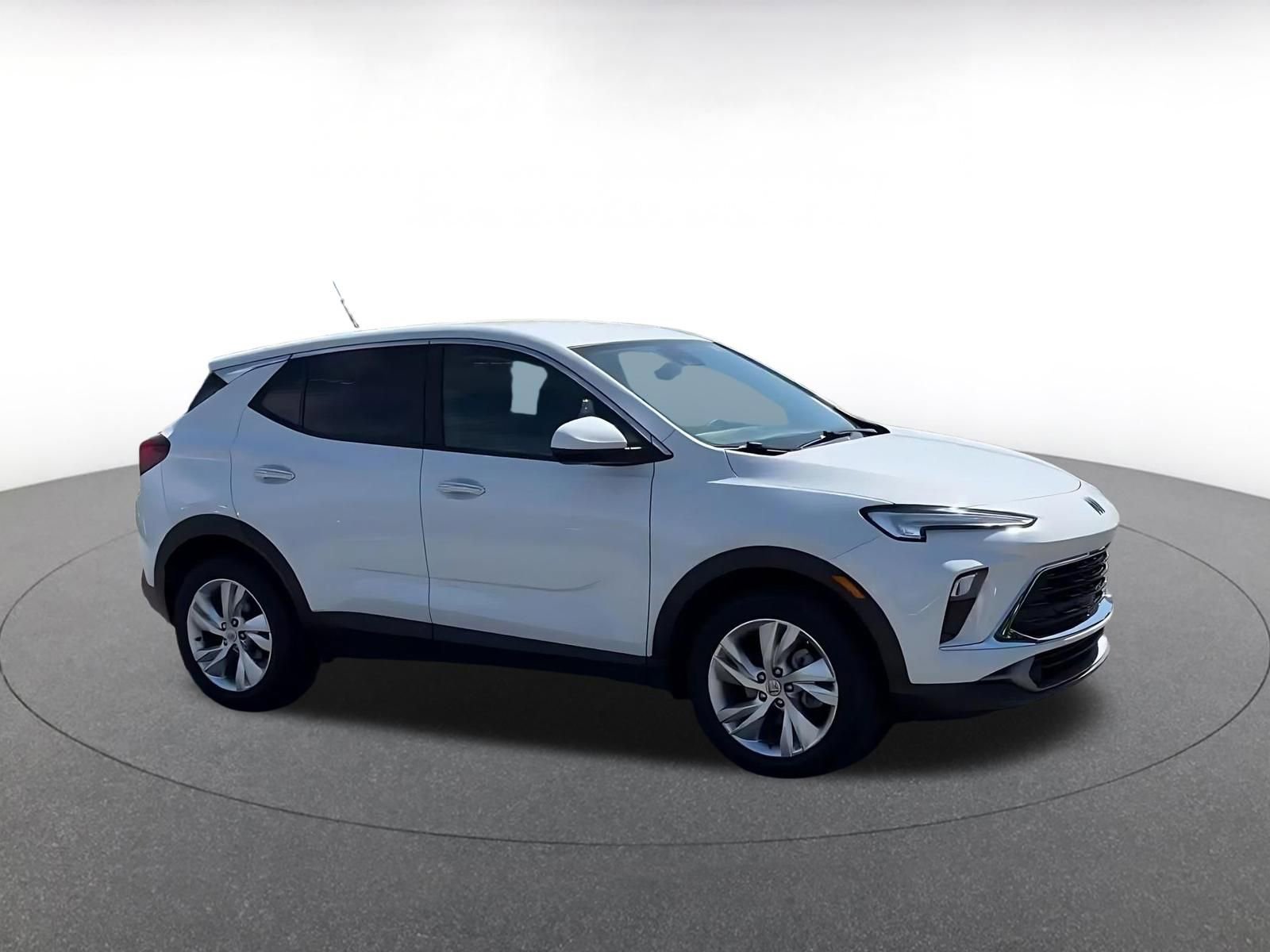 Thumbnail: 2025 Buick Encore GX - 2