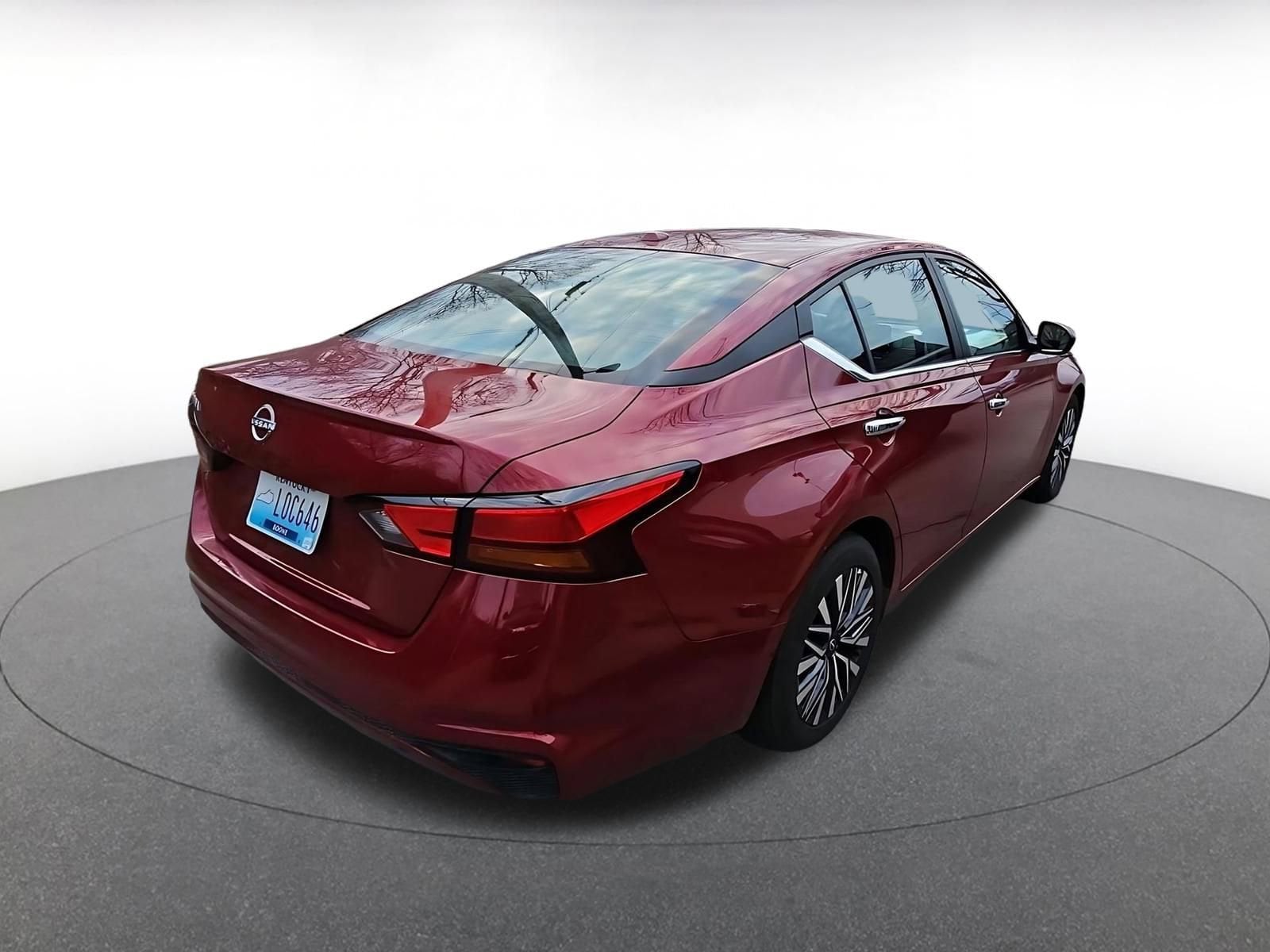 Thumbnail: 2025 Nissan Altima - 6