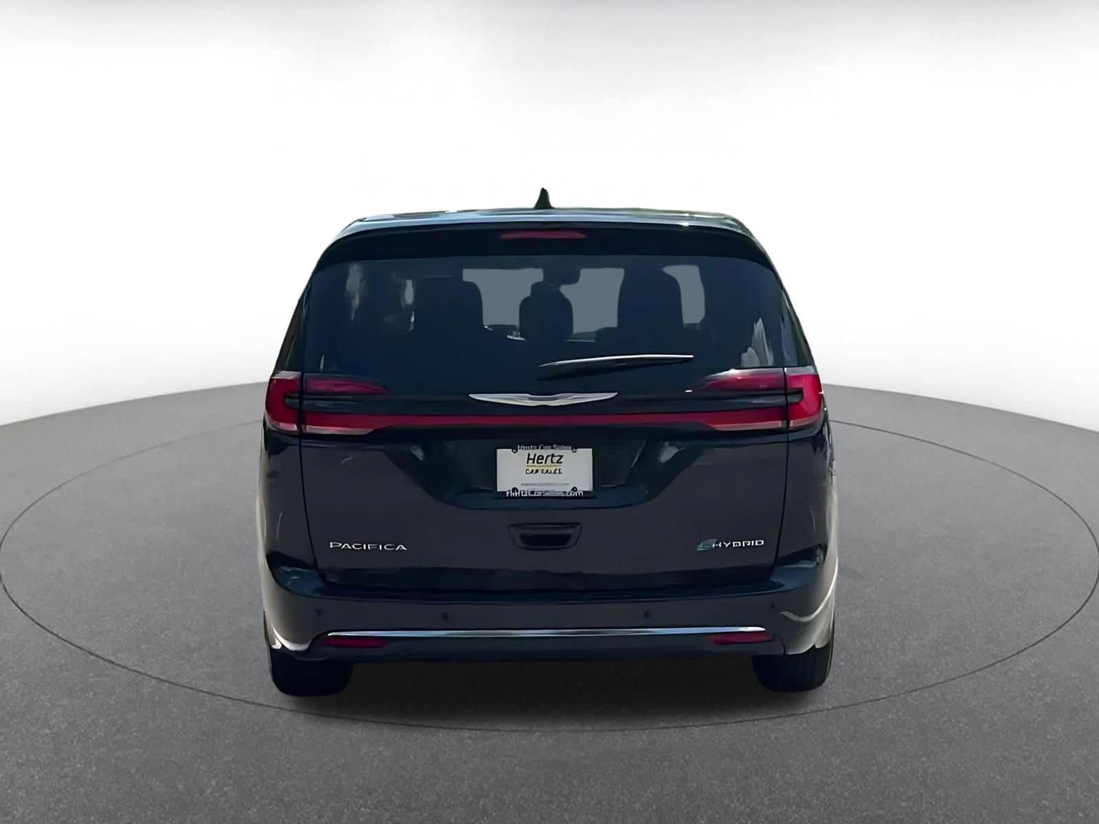 Thumbnail: 2023 Chrysler Pacifica - 12