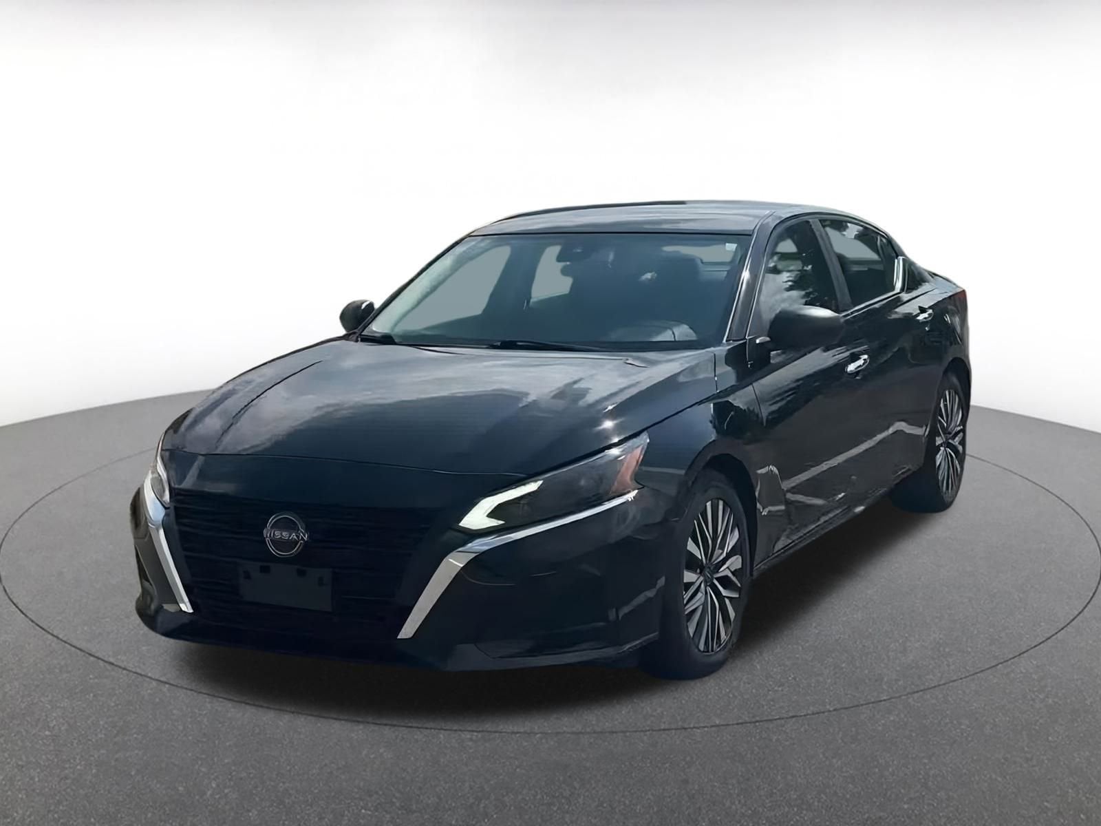 Thumbnail: 2024 Nissan Altima - 6