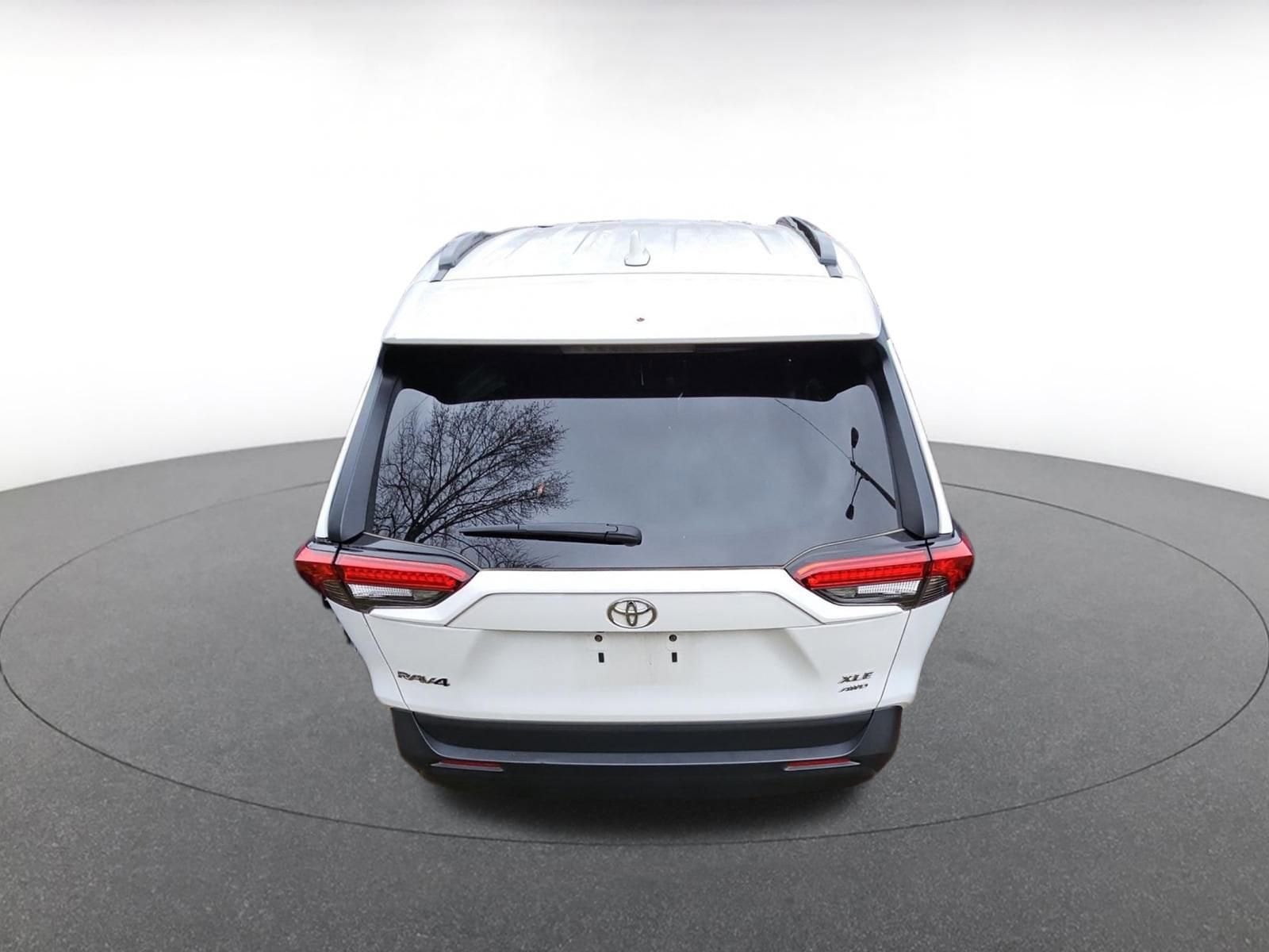 Thumbnail: 2025 Toyota RAV4 - 5