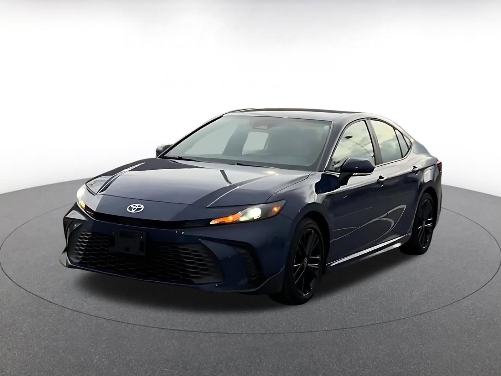 Thumbnail: 2025 Toyota Camry - 7