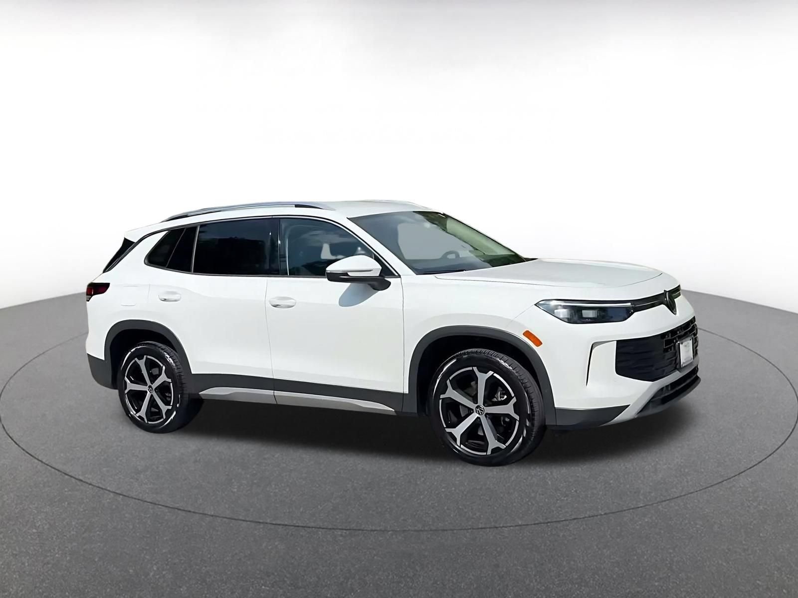 Thumbnail: 2026 Volkswagen Tiguan - 2