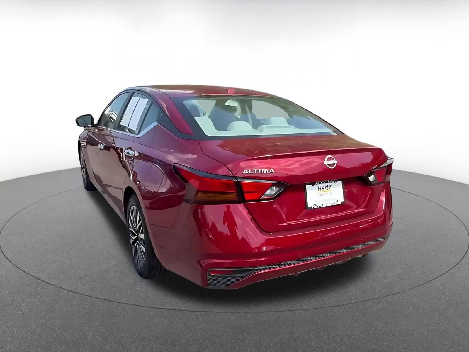 Thumbnail: 2025 Nissan Altima - 10