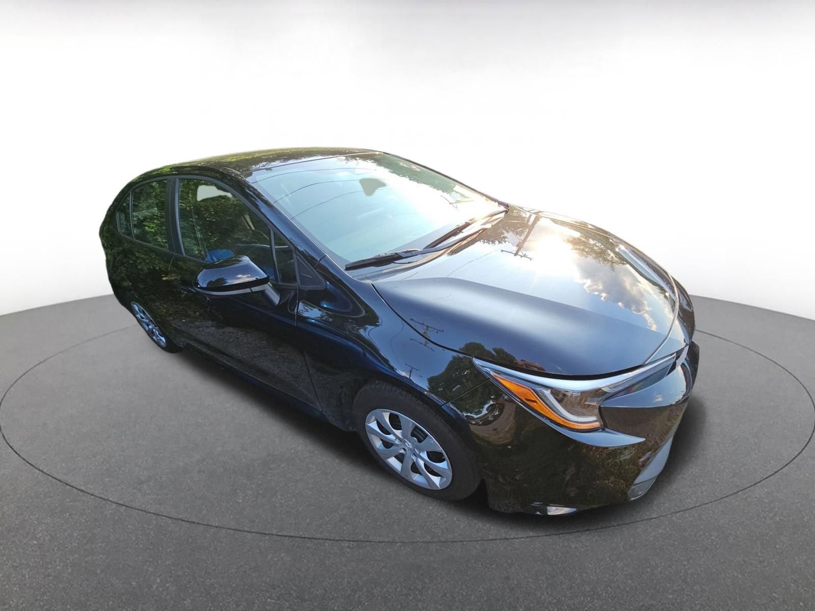 Thumbnail: 2024 Toyota Corolla - 1
