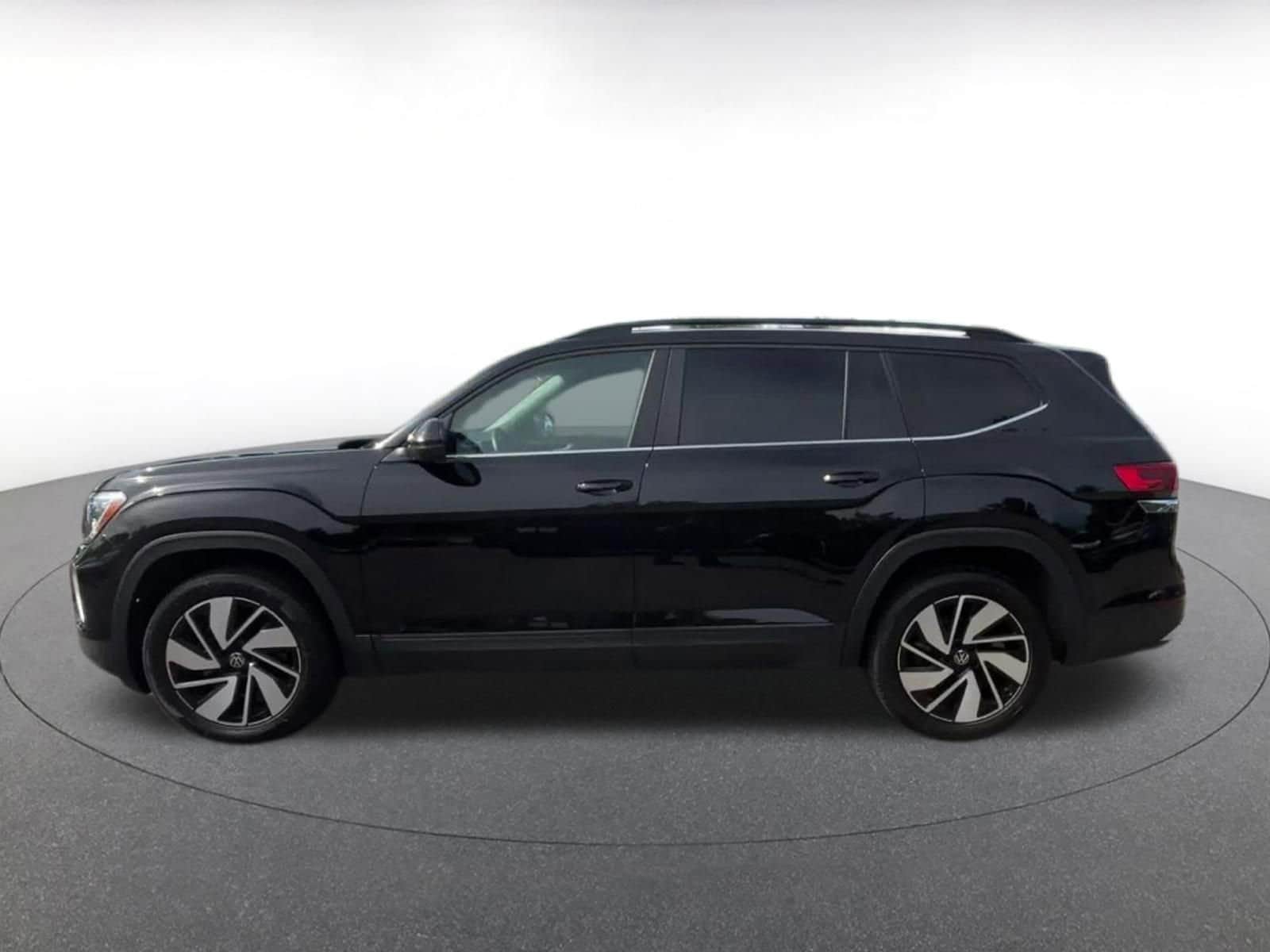 Thumbnail: 2025 Volkswagen Atlas - 9