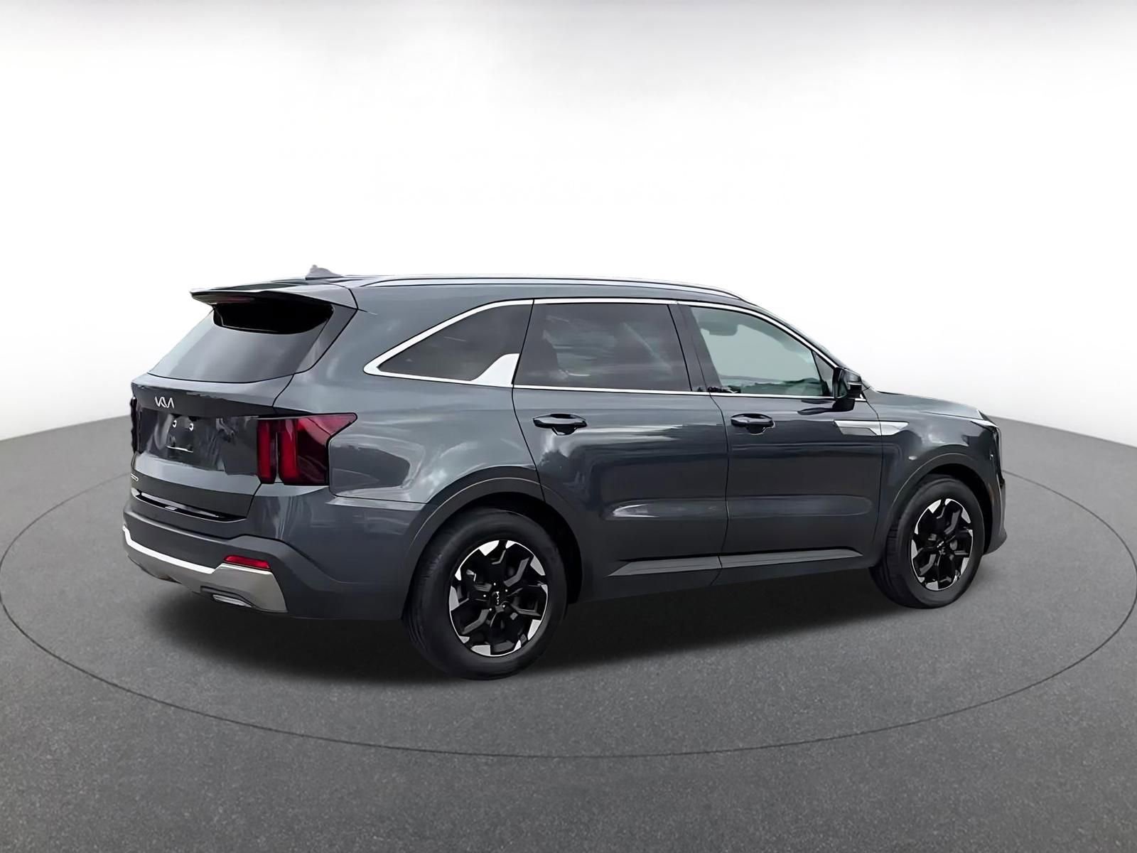 Thumbnail: 2024 Kia Sorento - 14
