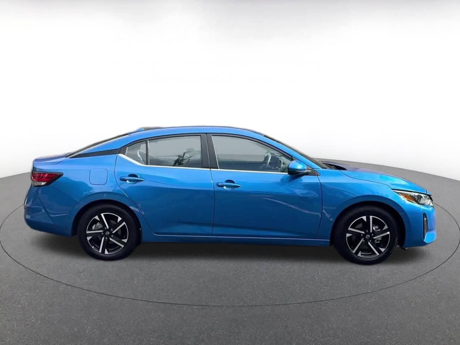 Thumbnail: 2025 Nissan Sentra - 15