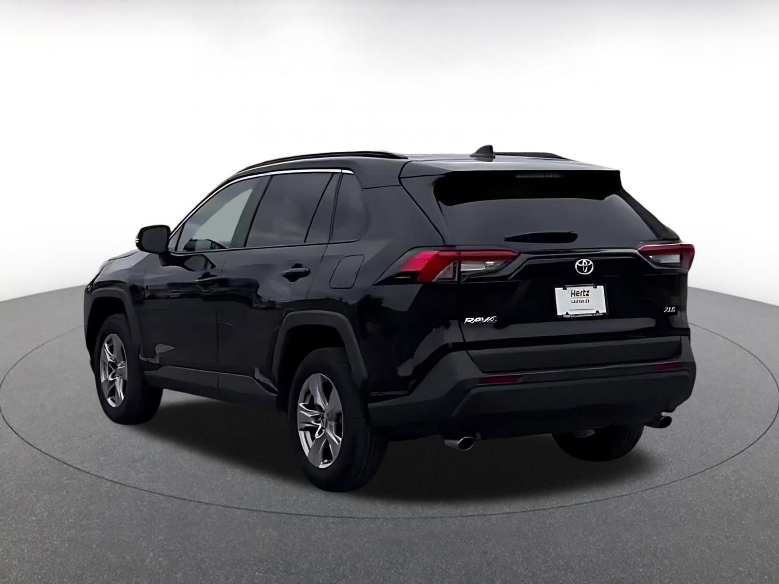 Thumbnail: 2025 Toyota RAV4 - 11