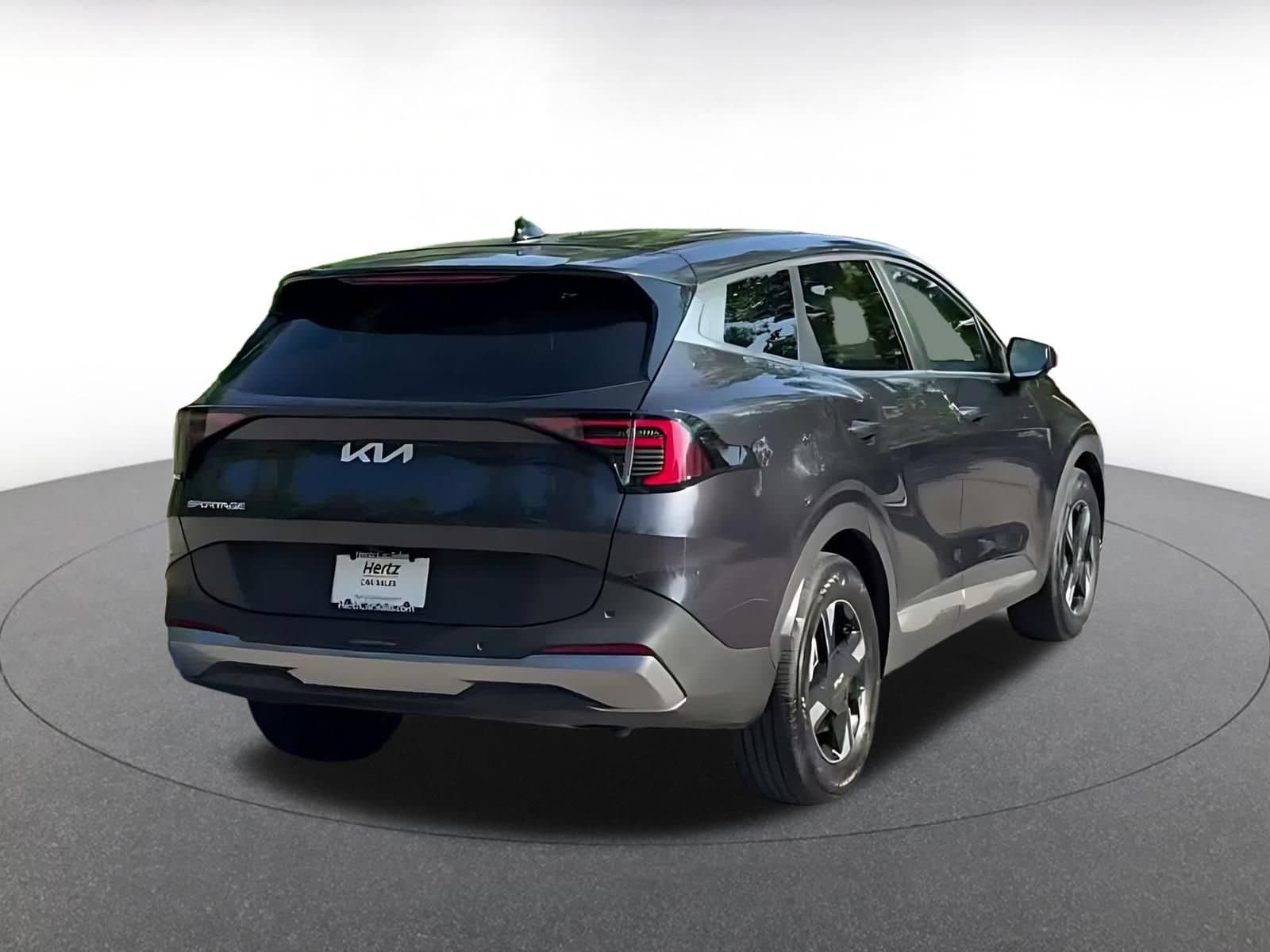 Thumbnail: 2026 Kia Sportage - 12