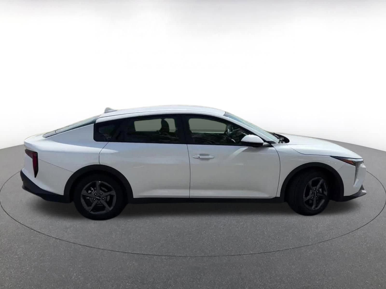 Thumbnail: 2025 Kia K4 - 14