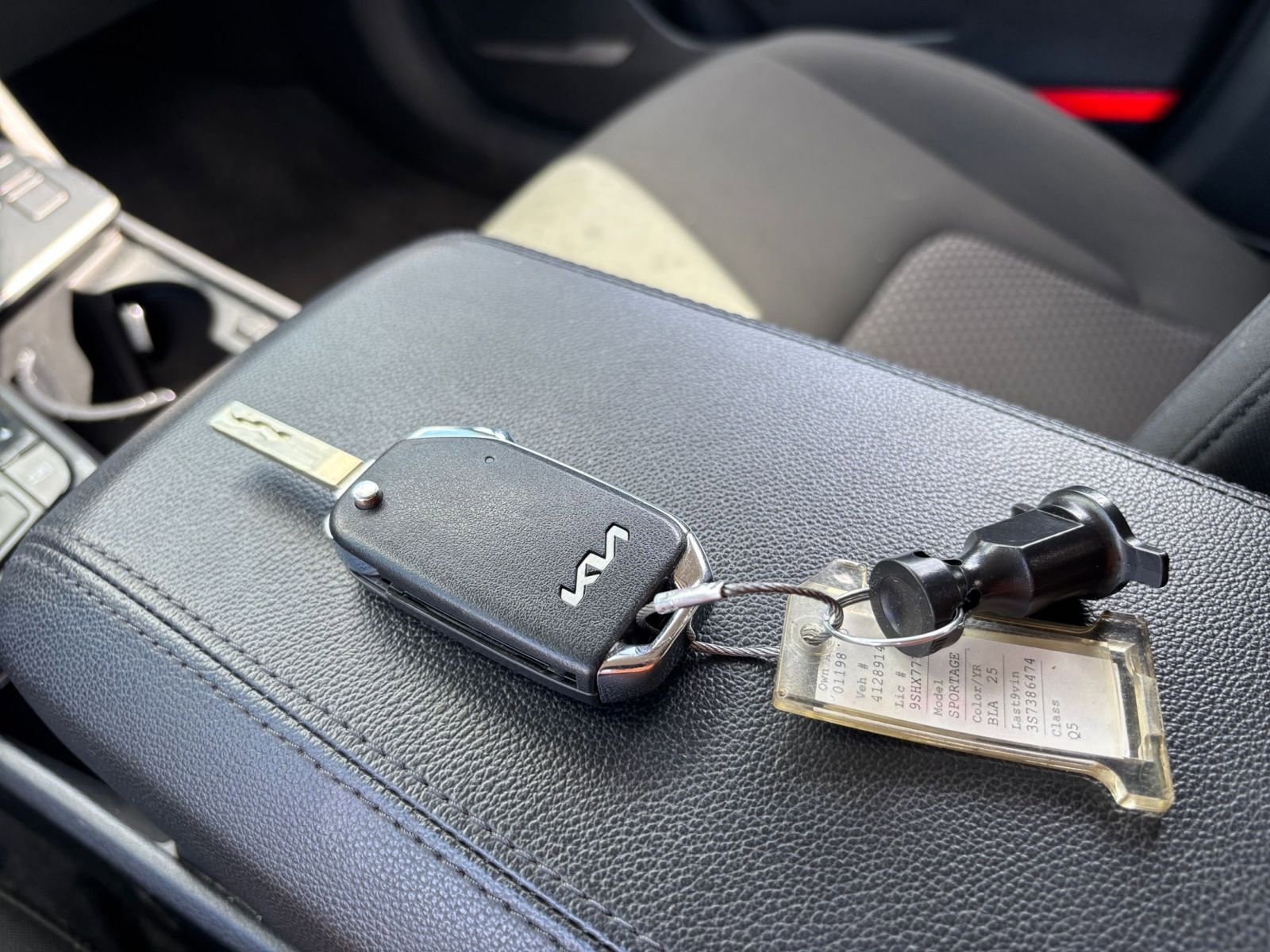 Thumbnail: 2025 Kia Sportage - 21