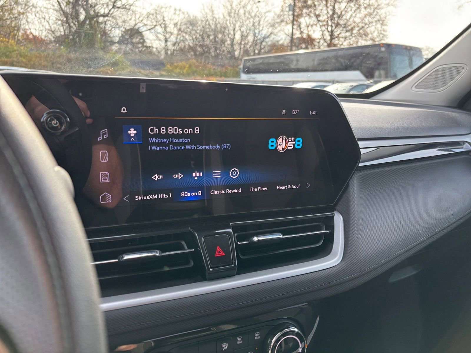 Thumbnail: 2025 Chevrolet TrailBlazer - 21